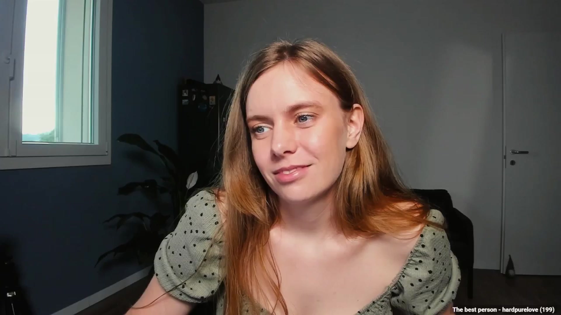 Gallery image thumbnail from Personage's myfreecams stream on, 06/16/2025, 14:52 image 13 of 20