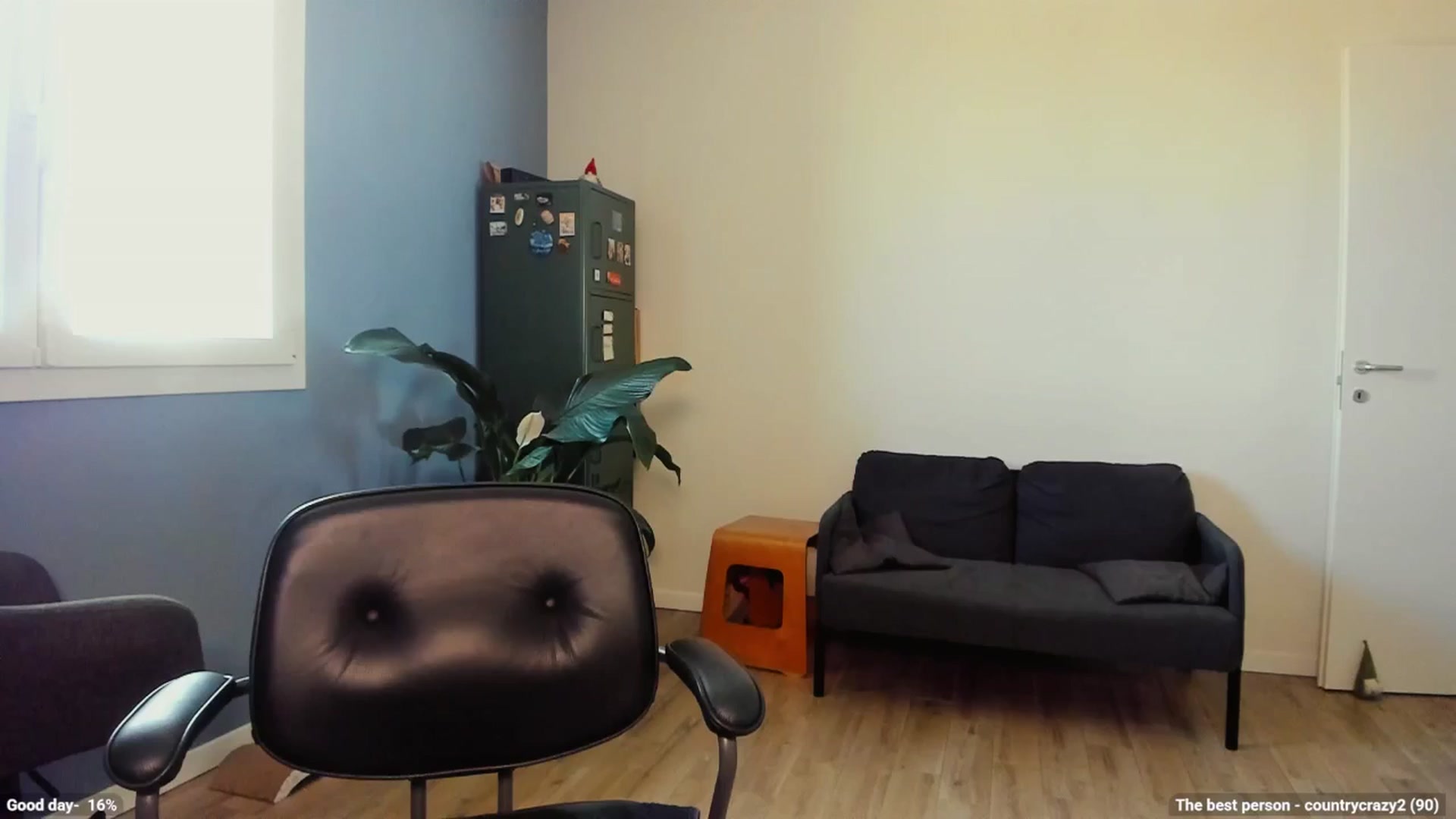 Gallery image thumbnail from Personage's myfreecams stream on, 06/19/2025, 14:06 image 18 of 20