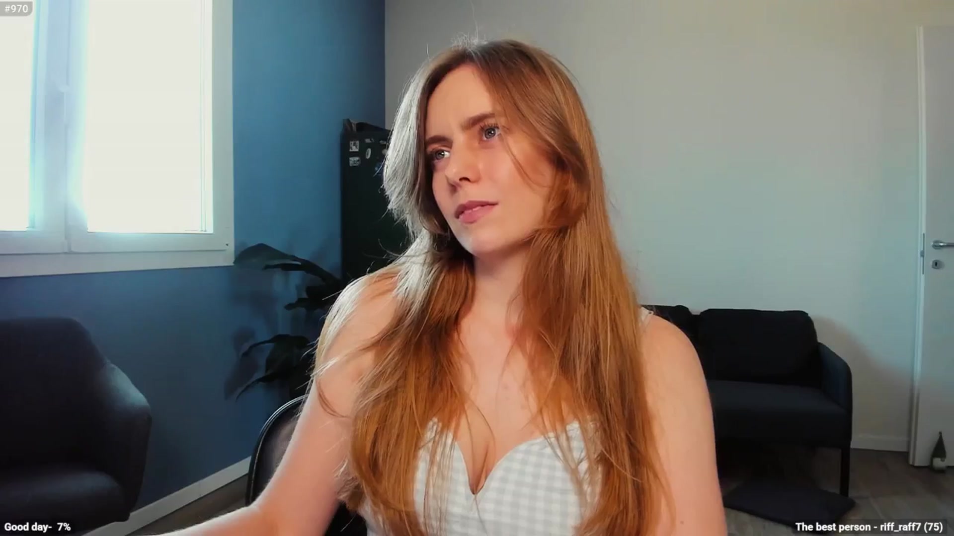 Gallery image thumbnail from Personage's myfreecams stream on, 06/26/2025, 13:31 image 8 of 20