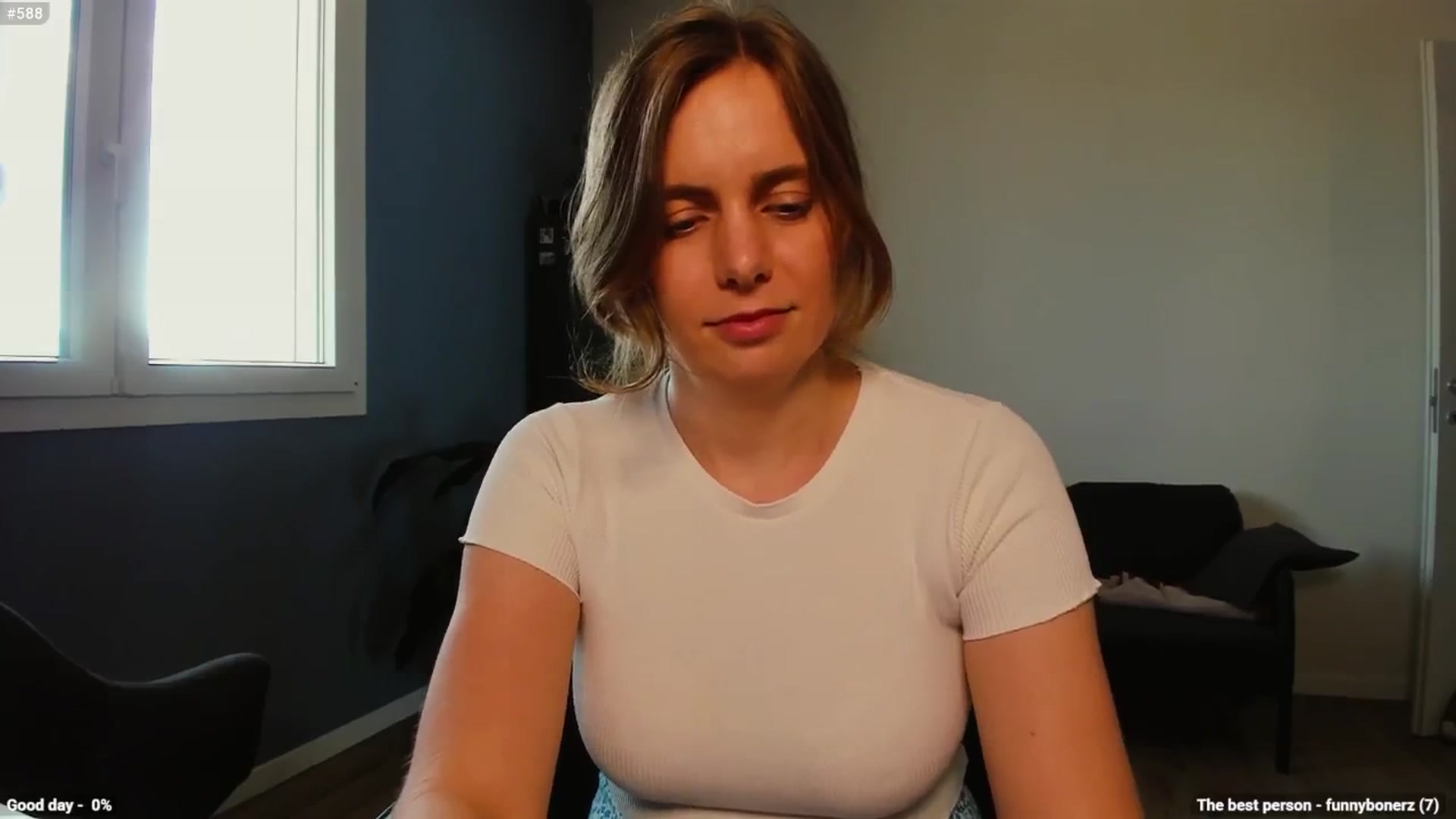 Gallery image thumbnail from Personage's myfreecams stream on, 07/16/2025, 13:14 image 18 of 20