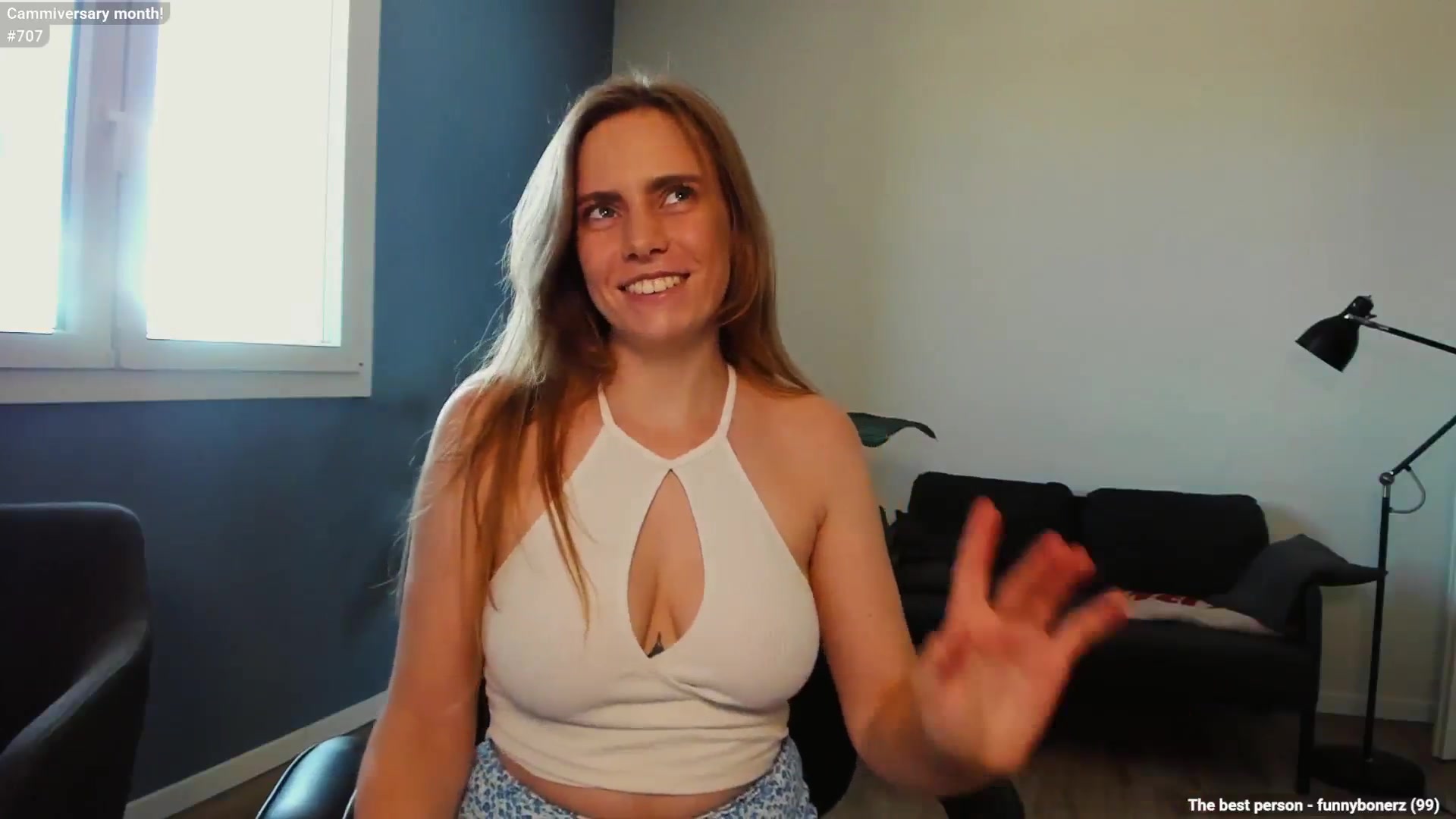 Gallery image thumbnail from Personage's myfreecams stream on, 07/23/2025, 13:37 image 16 of 20