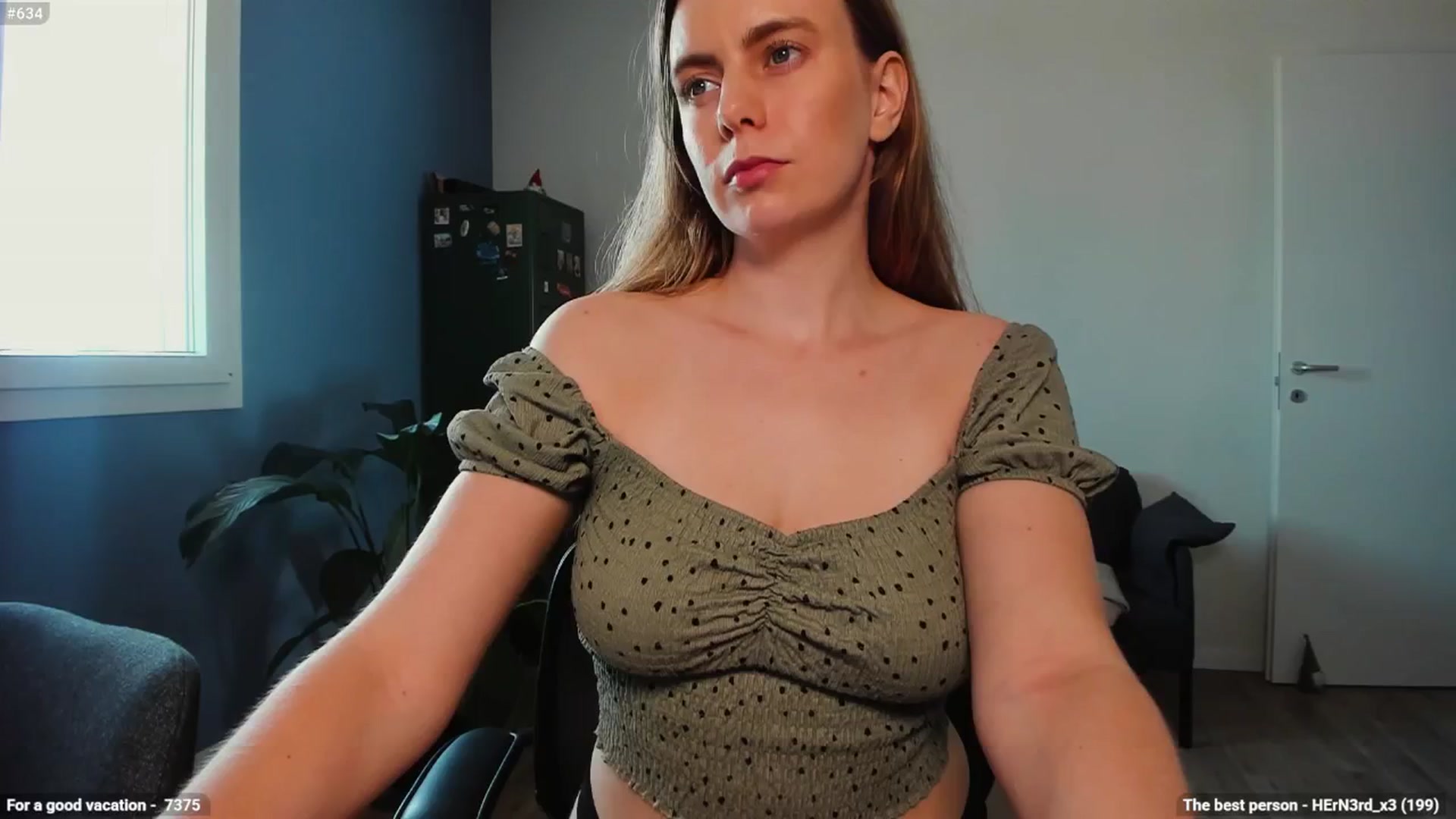 Gallery image thumbnail from Personage's myfreecams stream on, 08/01/2025, 13:27 image 11 of 20