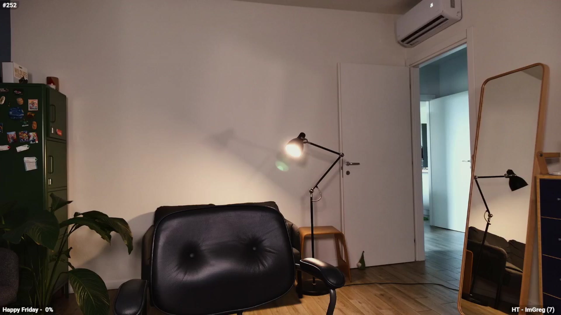 Gallery image thumbnail from Personage's myfreecams stream on, 09/05/2025, 12:37 image 5 of 20