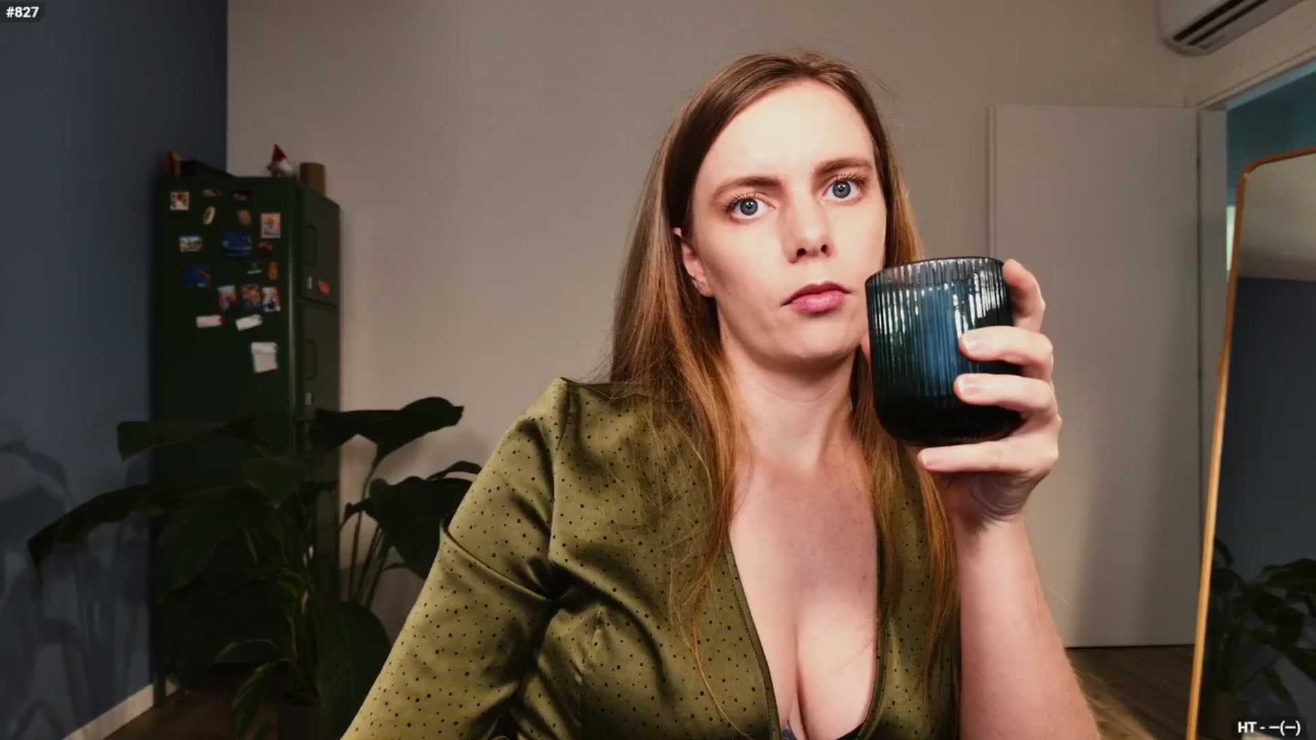 Gallery image thumbnail from Personage's myfreecams stream on, 09/18/2025, 12:18 image 14 of 20
