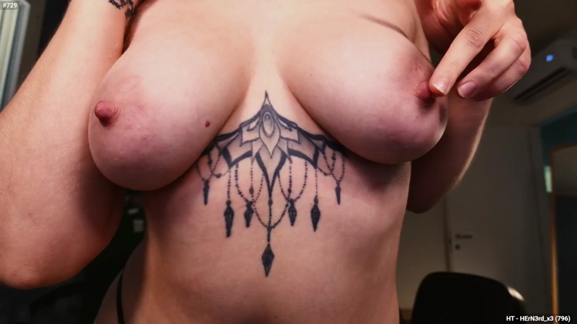 Gallery image thumbnail from Personage's myfreecams stream on, 09/18/2025, 13:59 image 18 of 20