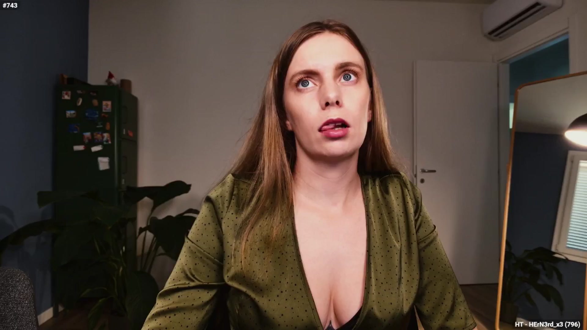 Gallery image thumbnail from Personage's myfreecams stream on, 09/18/2025, 13:59 image 13 of 20