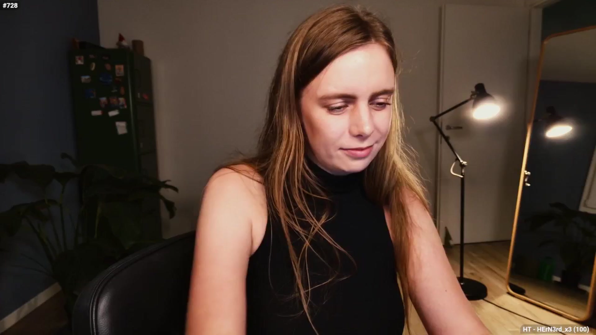 Gallery image thumbnail from Personage's myfreecams stream on, 09/23/2025, 14:48 image 18 of 20