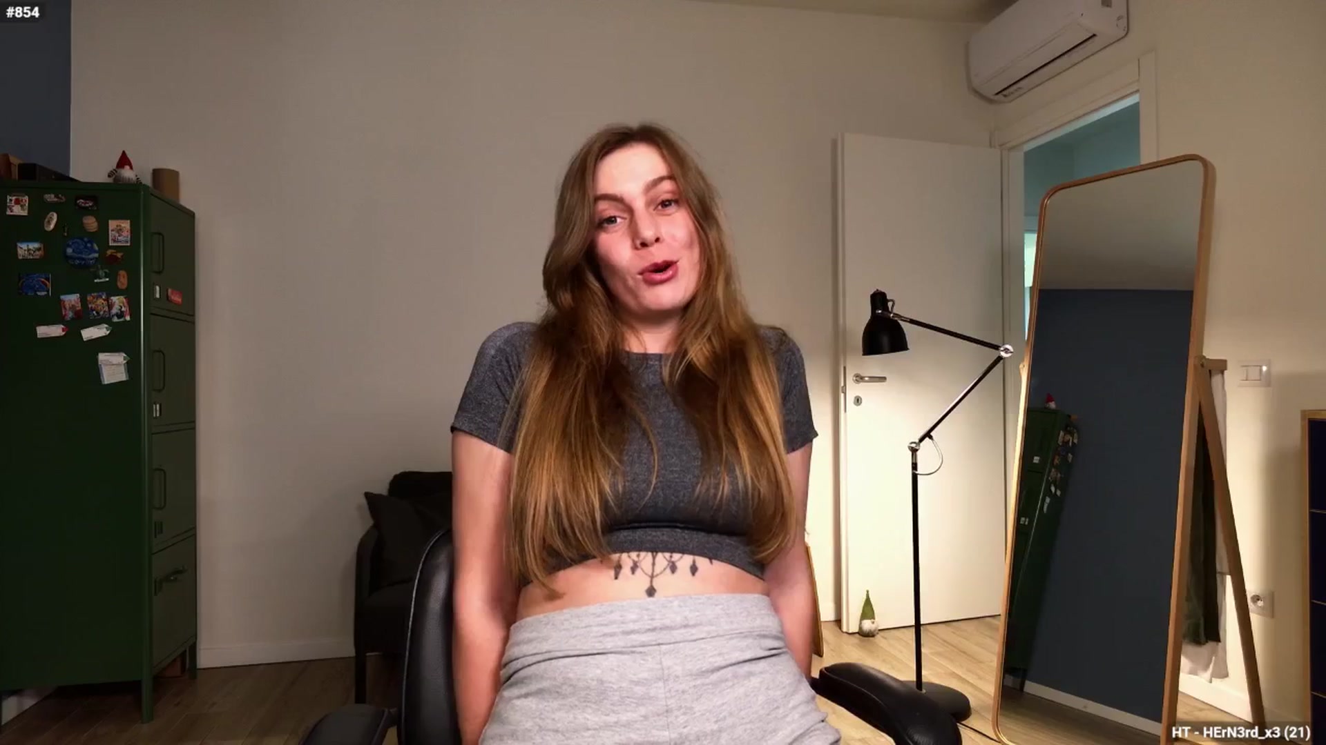 Gallery image thumbnail from Personage's myfreecams stream on, 09/29/2025, 15:30 image 14 of 20