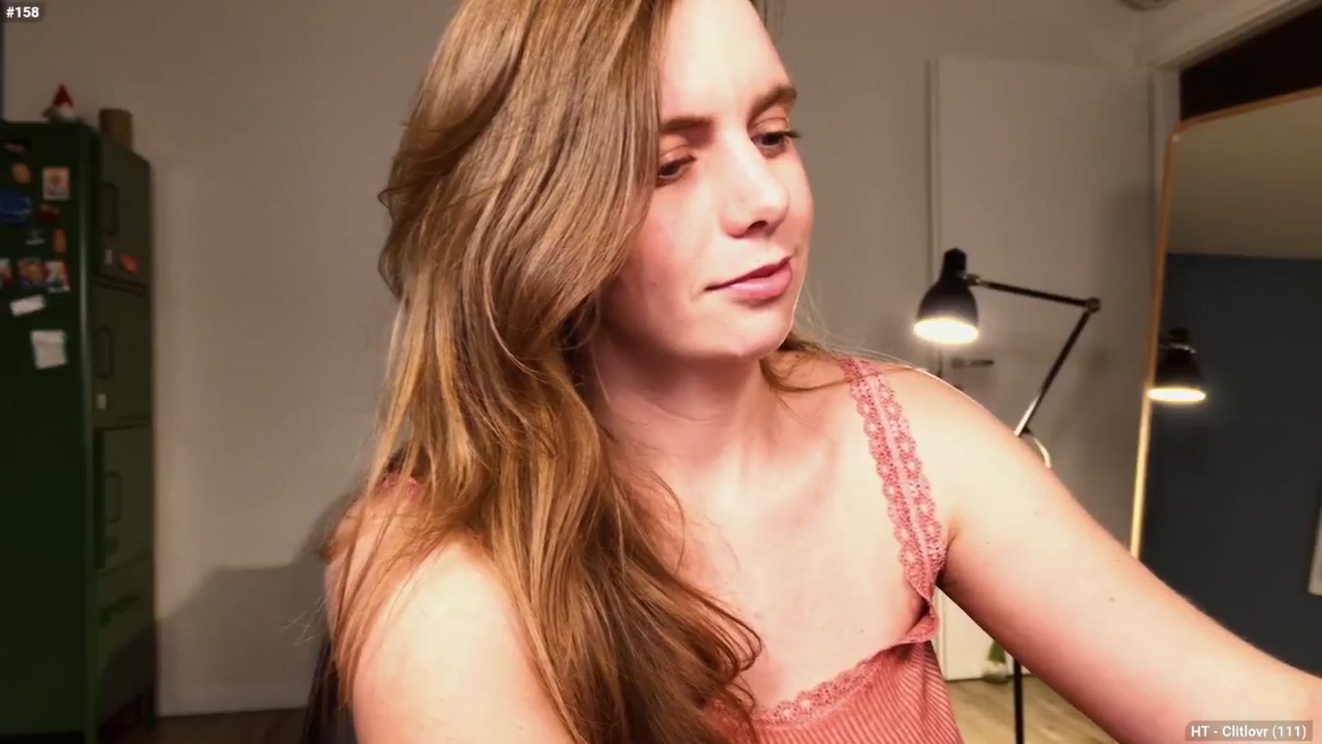 Gallery image thumbnail from Personage's myfreecams stream on, 10/01/2025, 21:56 image 16 of 20
