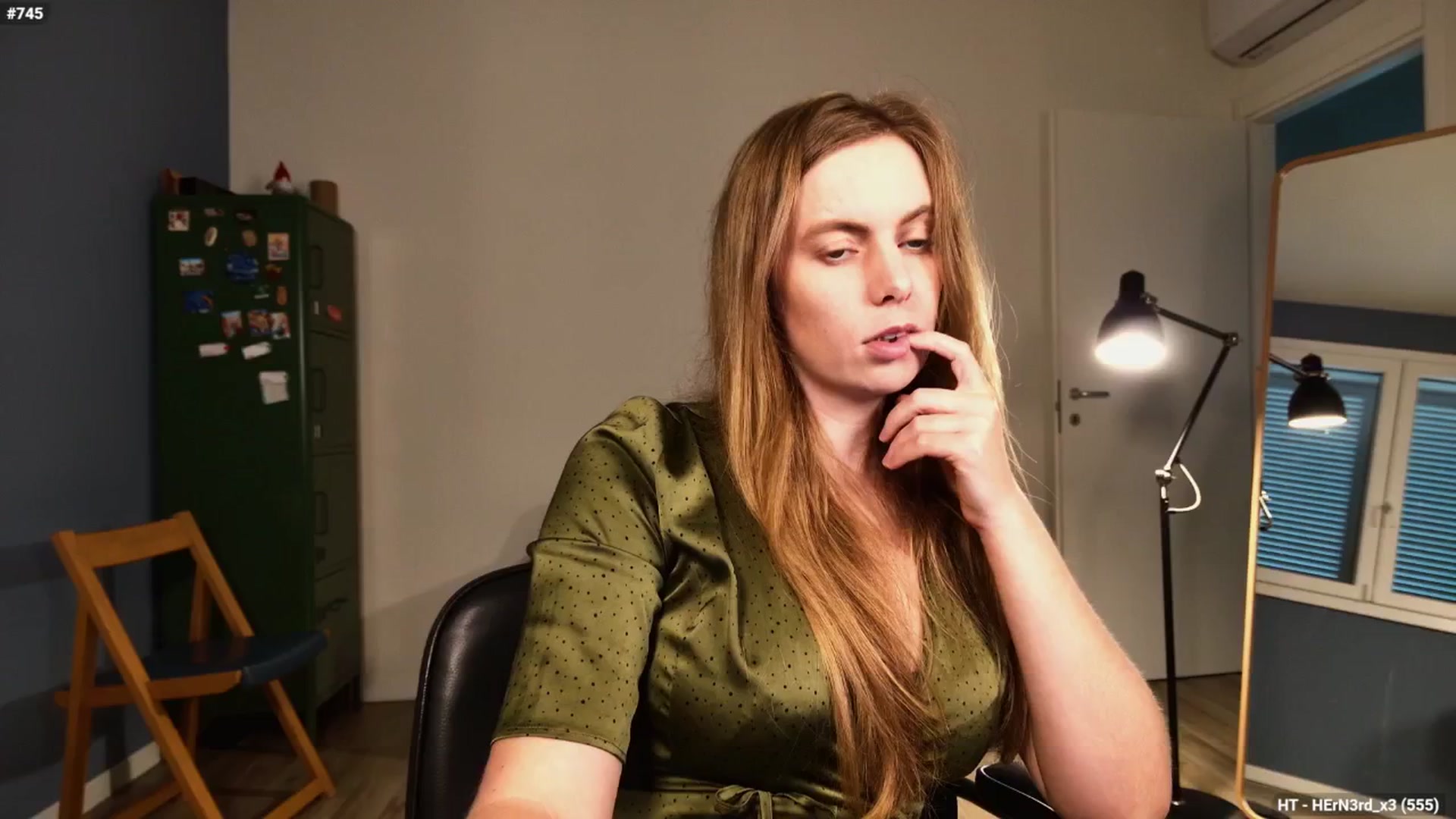 Gallery image thumbnail from Personage's myfreecams stream on, 10/07/2025, 16:05 image 16 of 20