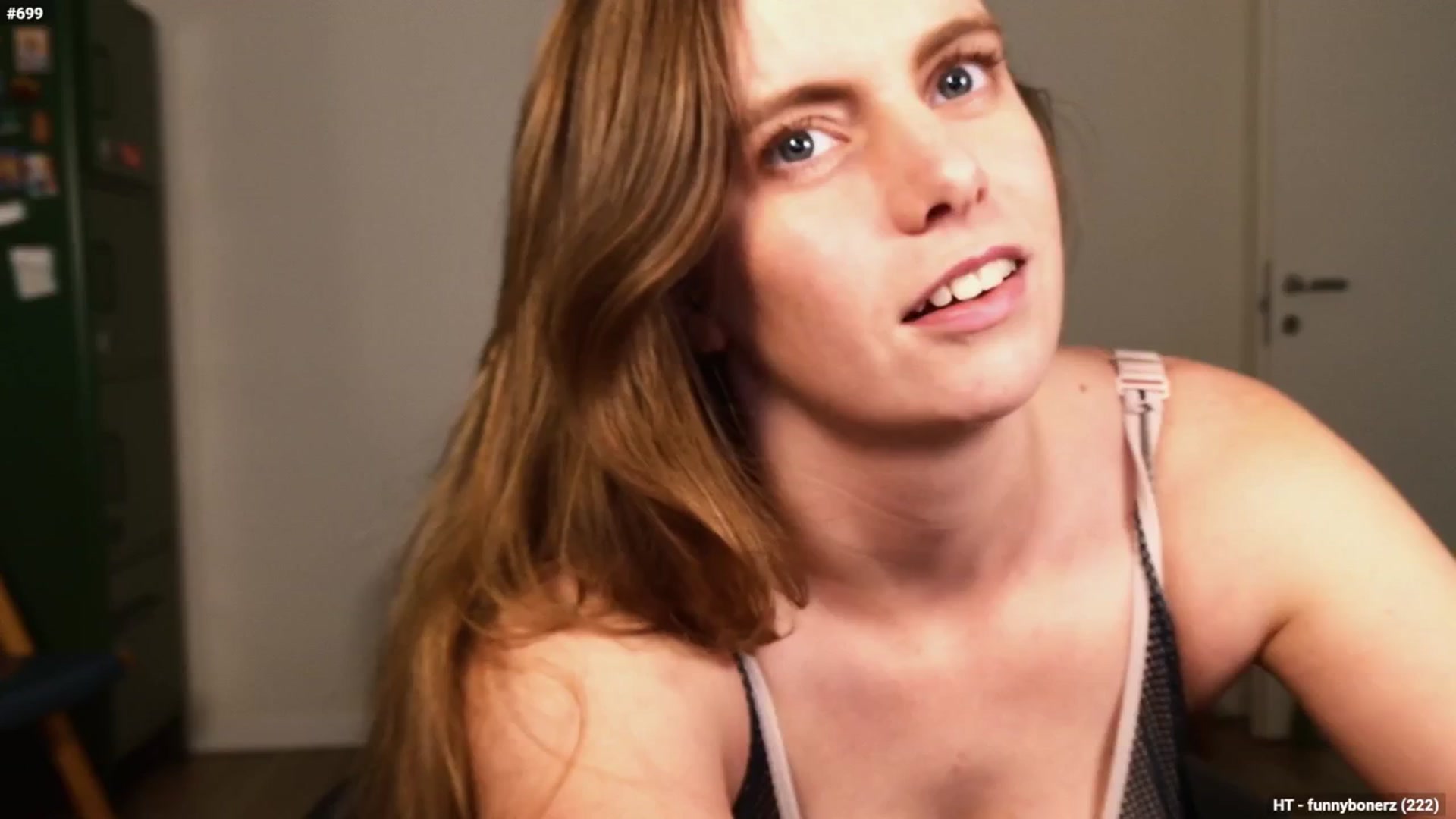 Gallery image thumbnail from Personage's myfreecams stream on, 10/15/2025, 15:09 image 6 of 20