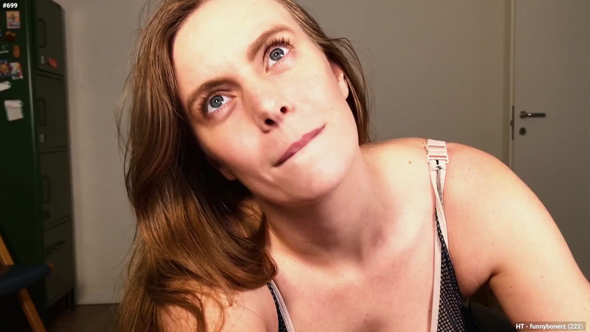 Gallery image thumbnail from Personage's myfreecams stream on, 10/15/2025, 15:09 image 5 of 20