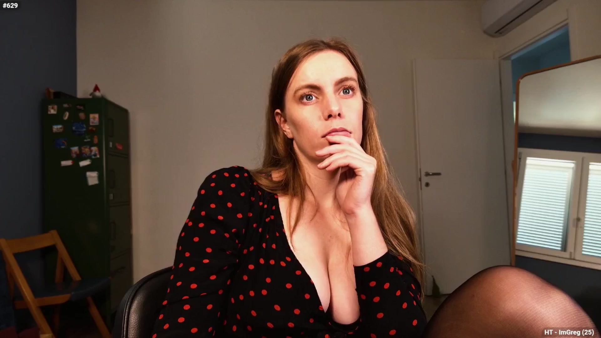 Gallery image thumbnail from Personage's myfreecams stream on, 10/16/2025, 14:04 image 14 of 20