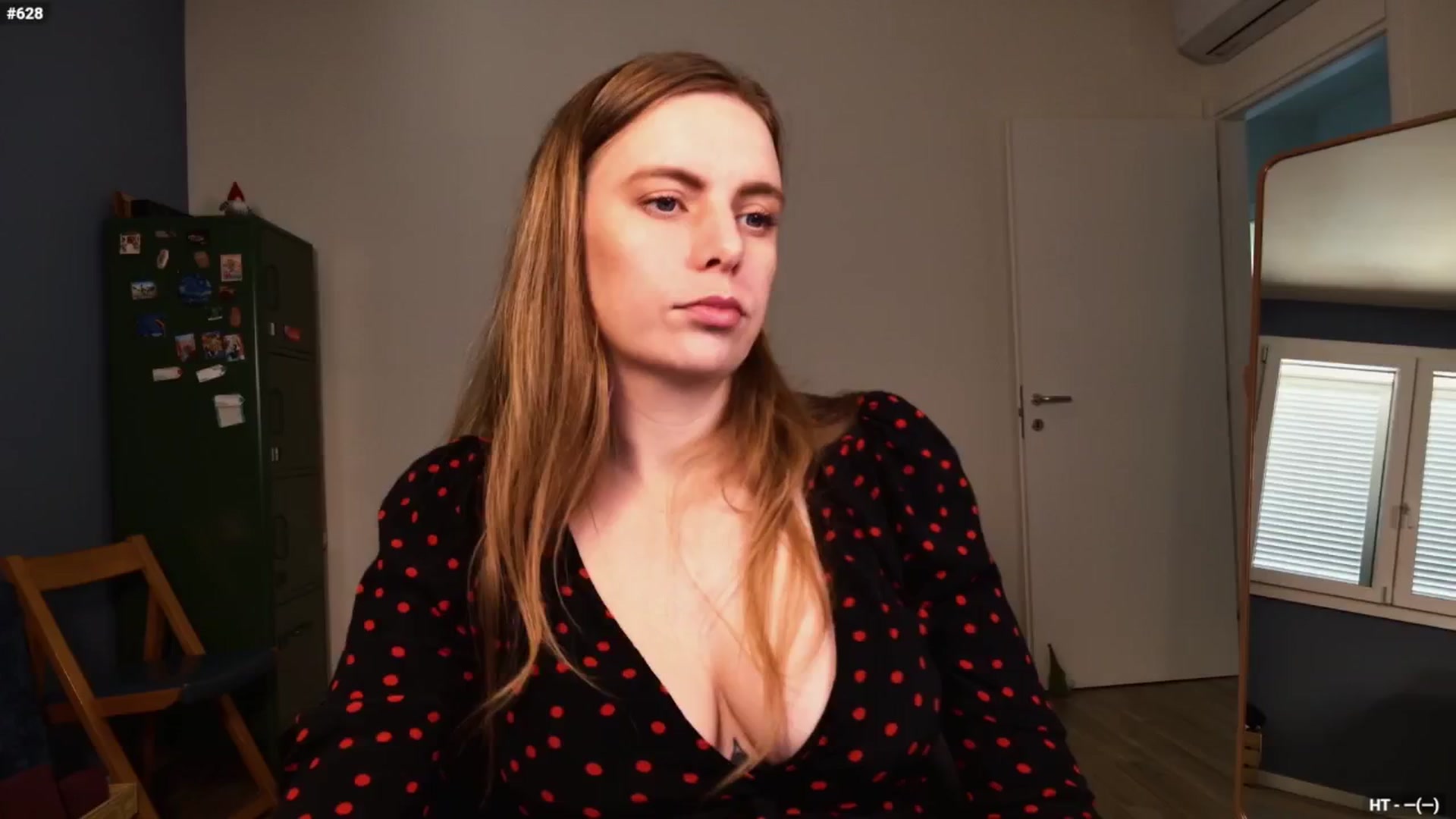 Gallery image thumbnail from Personage's myfreecams stream on, 10/16/2025, 14:04 image 3 of 20