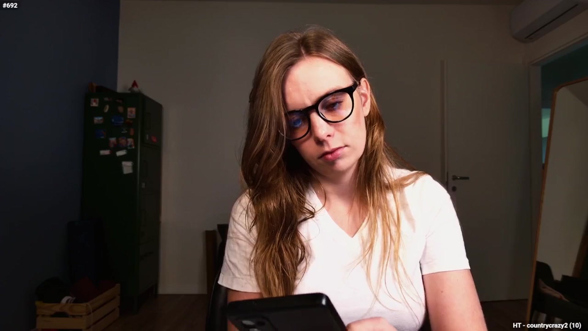 Gallery image thumbnail from Personage's myfreecams stream on, 10/22/2025, 12:03 image 17 of 20