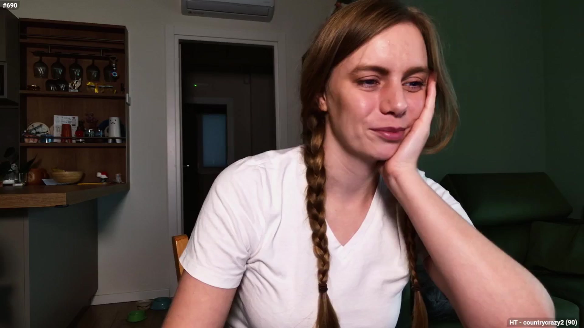 Gallery image thumbnail from Personage's myfreecams stream on, 10/22/2025, 14:00 image 5 of 20