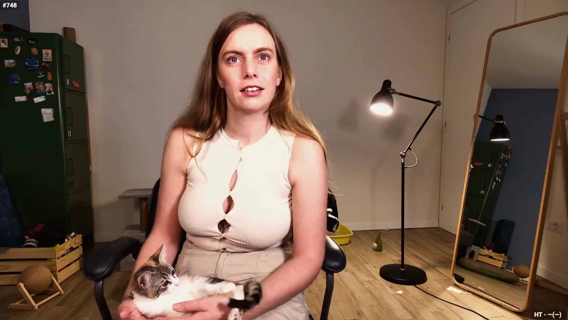 Gallery image thumbnail from Personage's myfreecams stream on, 10/26/2025, 17:31 image 2 of 20