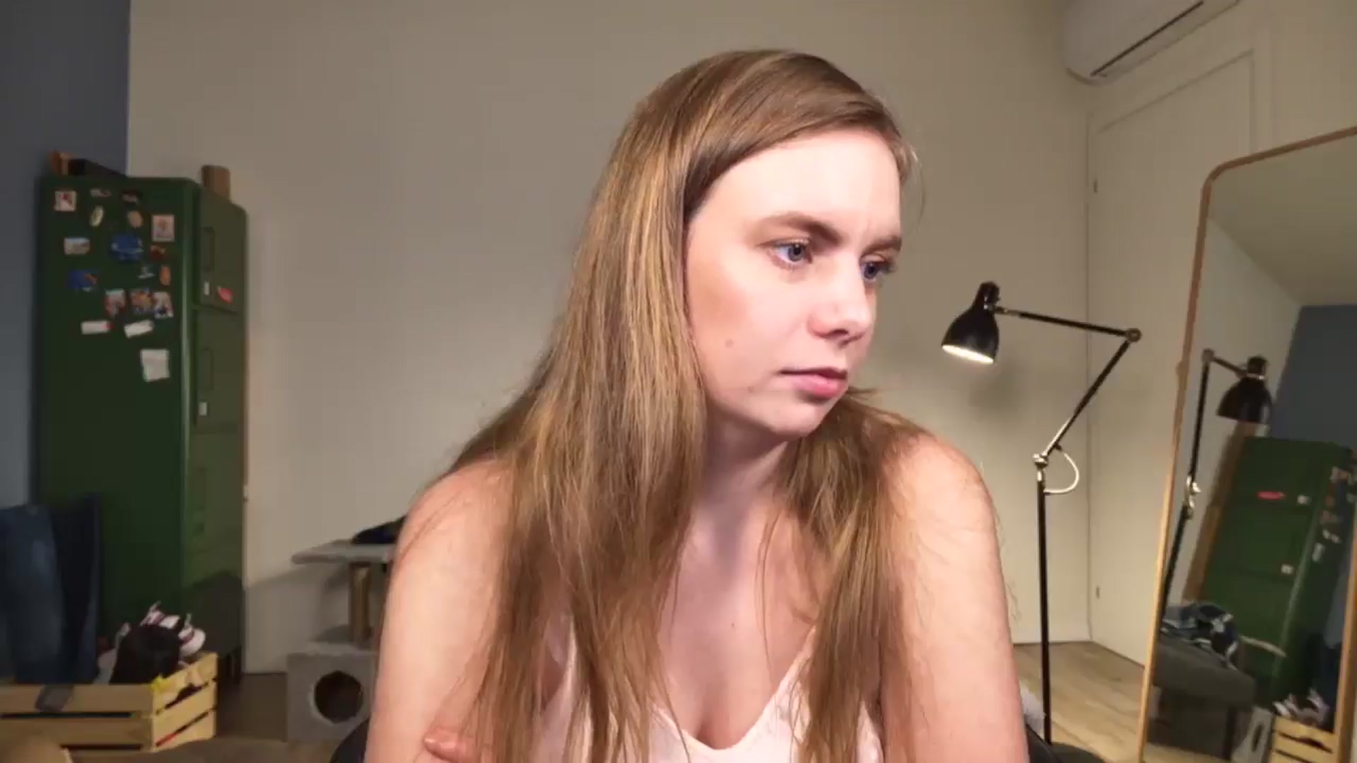 Gallery image thumbnail from Personage's myfreecams stream on, 10/27/2025, 14:46 image 12 of 20