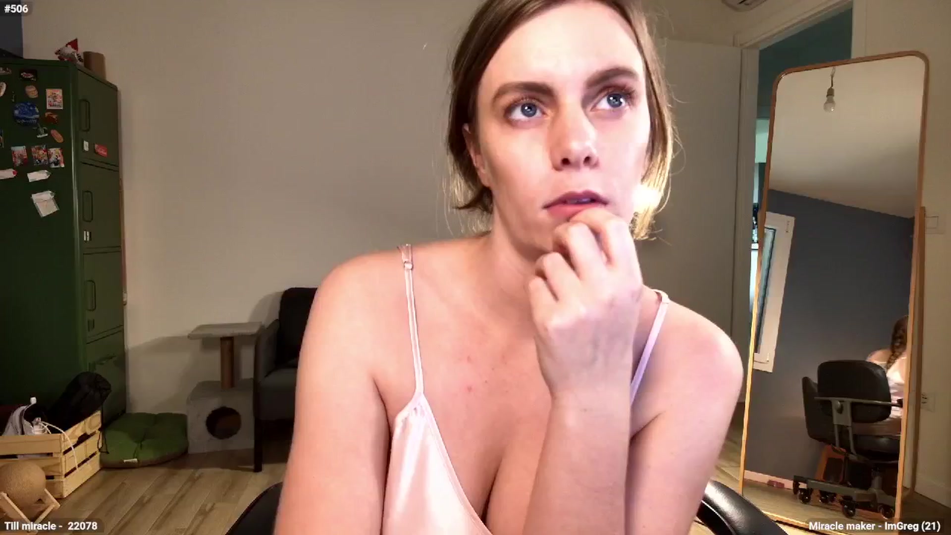 Gallery image thumbnail from Personage's myfreecams stream on, 11/27/2025, 14:36 image 16 of 20