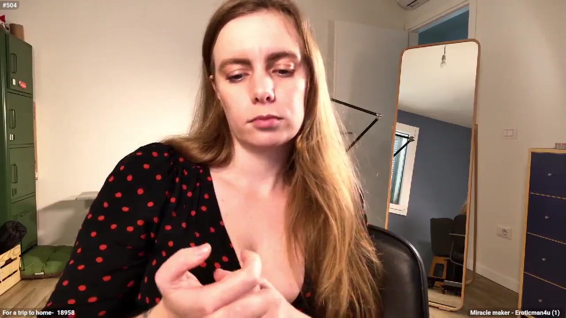 Gallery image thumbnail from Personage's myfreecams stream on, 11/28/2025, 14:58 image 7 of 20
