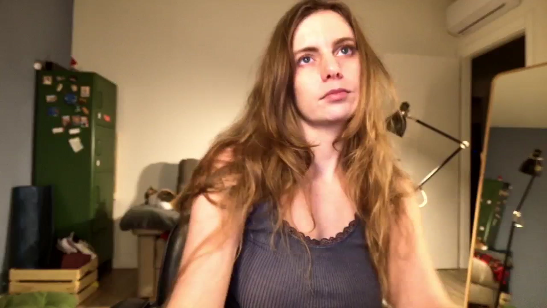 Gallery image thumbnail from Personage's myfreecams stream on, 01/25/2026, 16:53 image 3 of 20