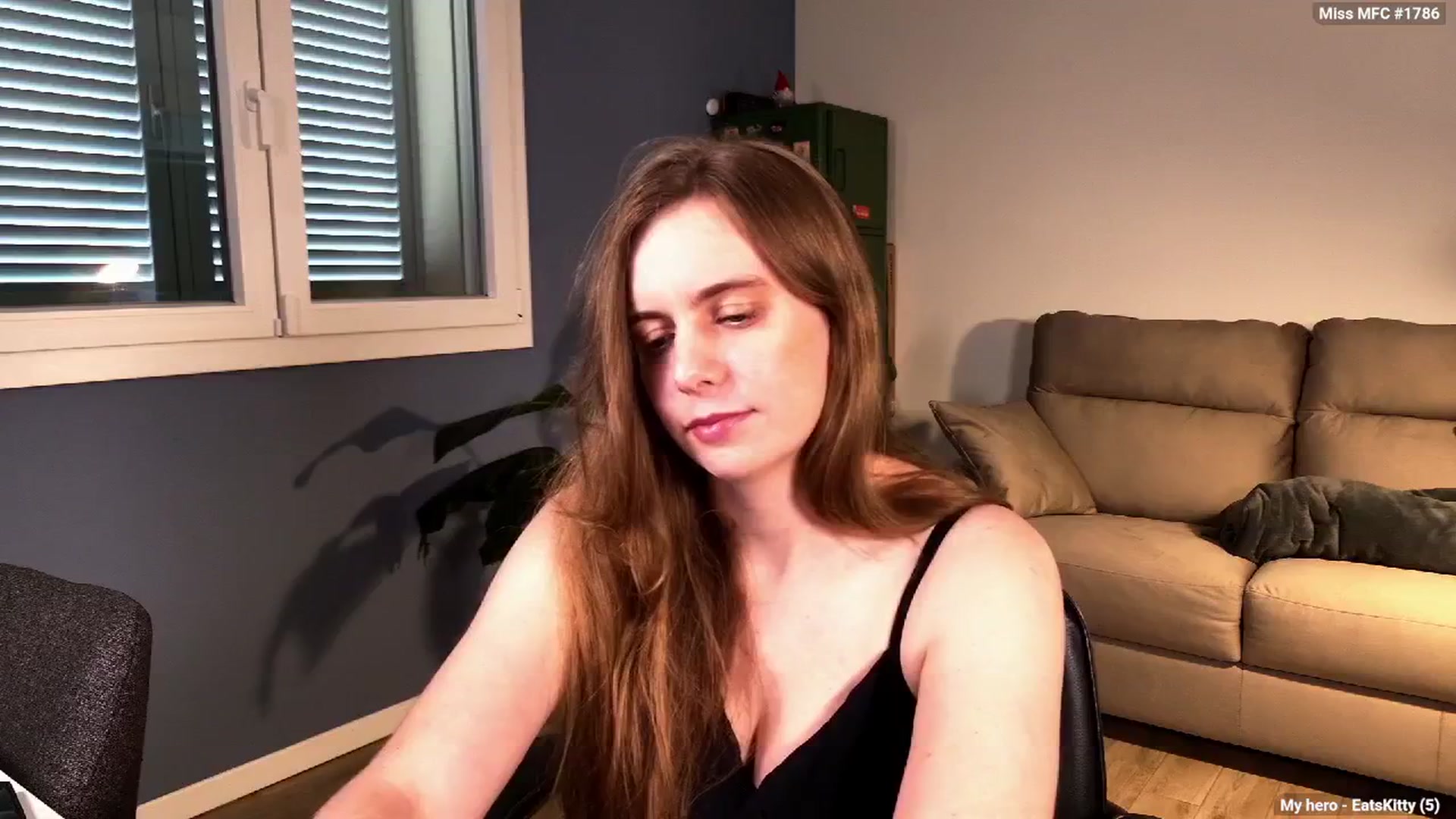 Gallery image thumbnail from Personage's myfreecams stream on, 02/05/2026, 14:40 image 4 of 20