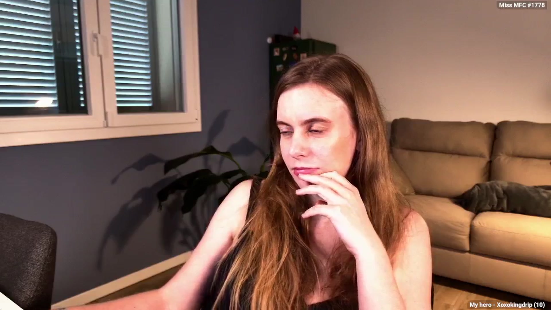 Gallery image thumbnail from Personage's myfreecams stream on, 02/05/2026, 14:40 image 19 of 20