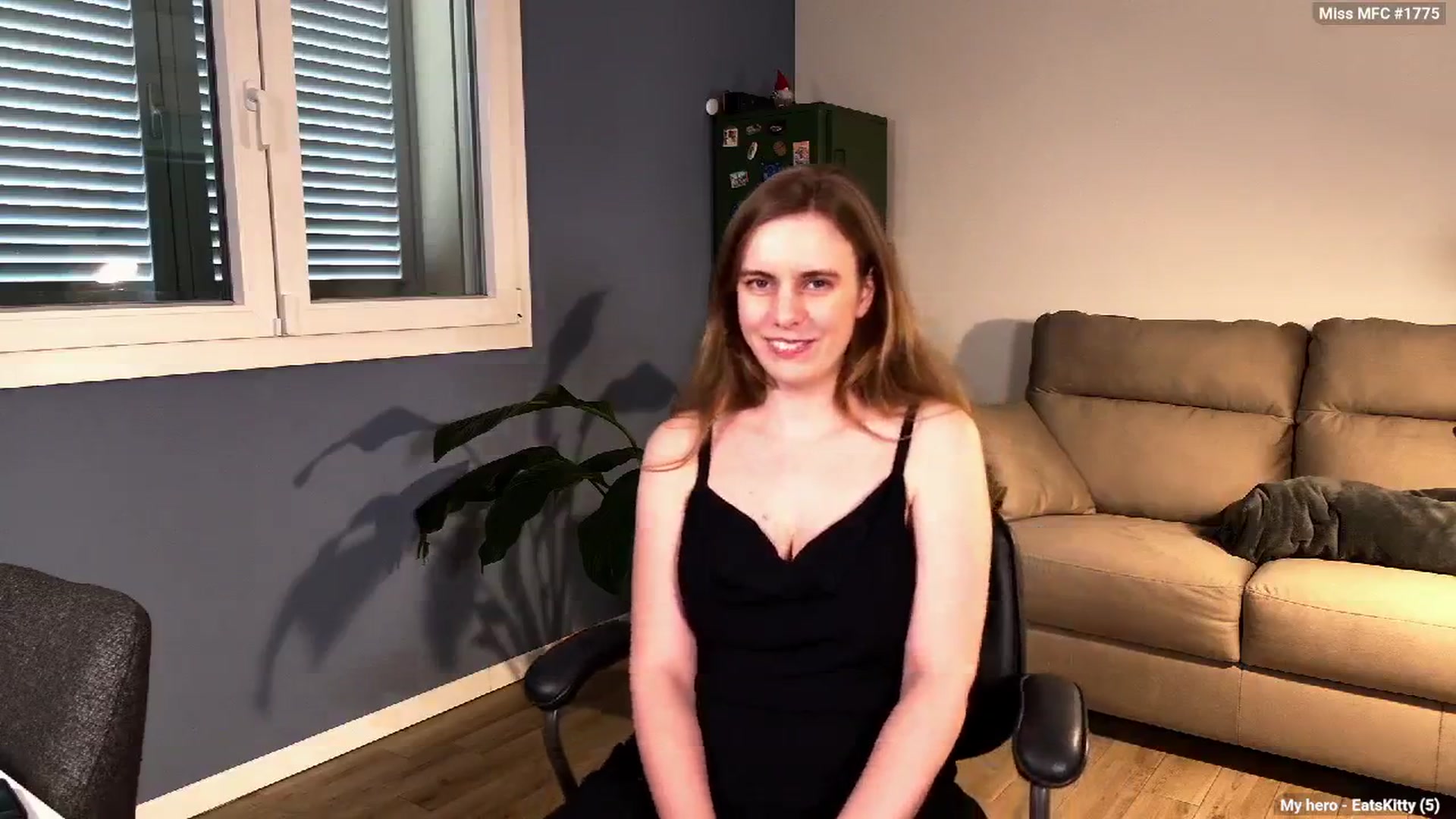 Gallery image thumbnail from Personage's myfreecams stream on, 02/05/2026, 14:40 image 9 of 20