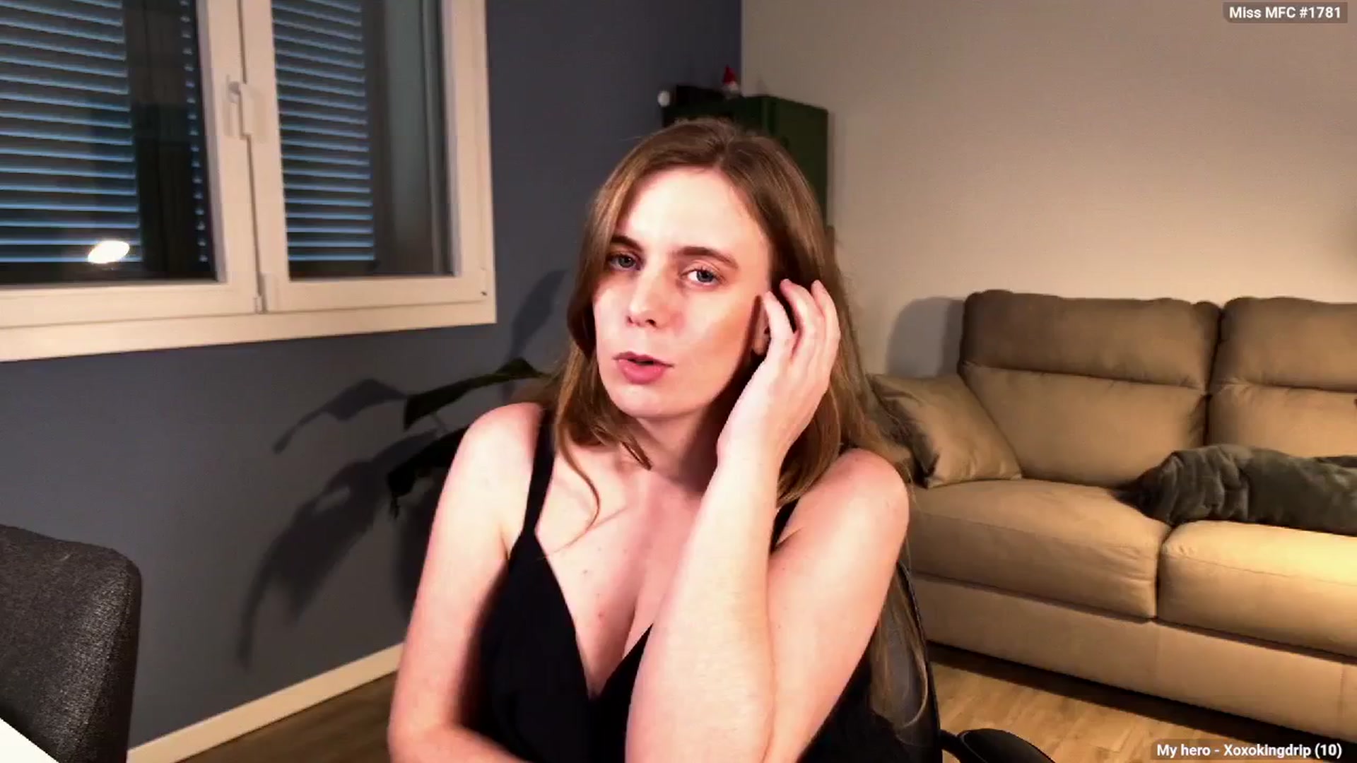 Gallery image thumbnail from Personage's myfreecams stream on, 02/05/2026, 16:01 image 4 of 20