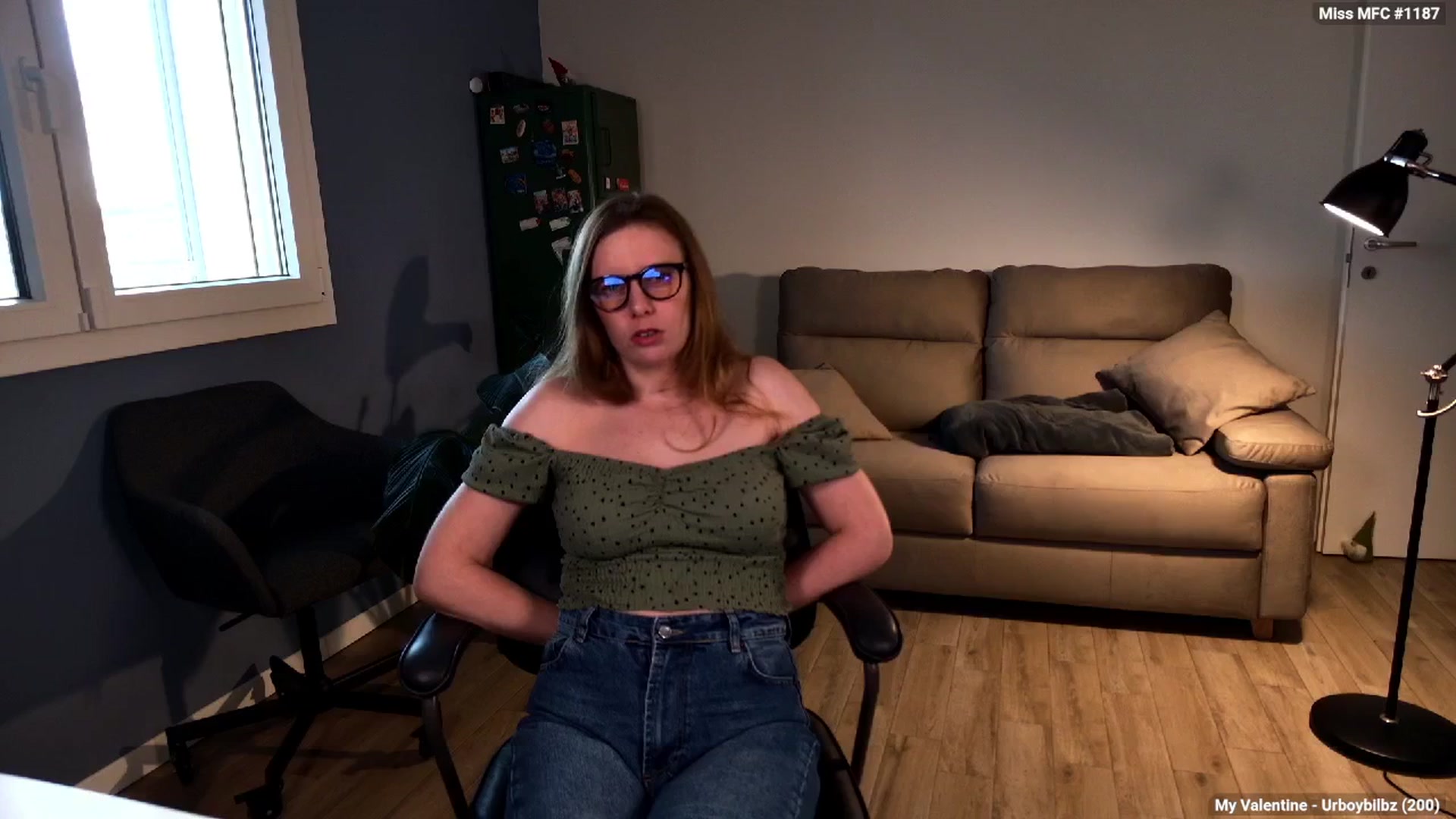 Gallery image thumbnail from Personage's myfreecams stream on, 02/11/2026, 16:46 image 16 of 20