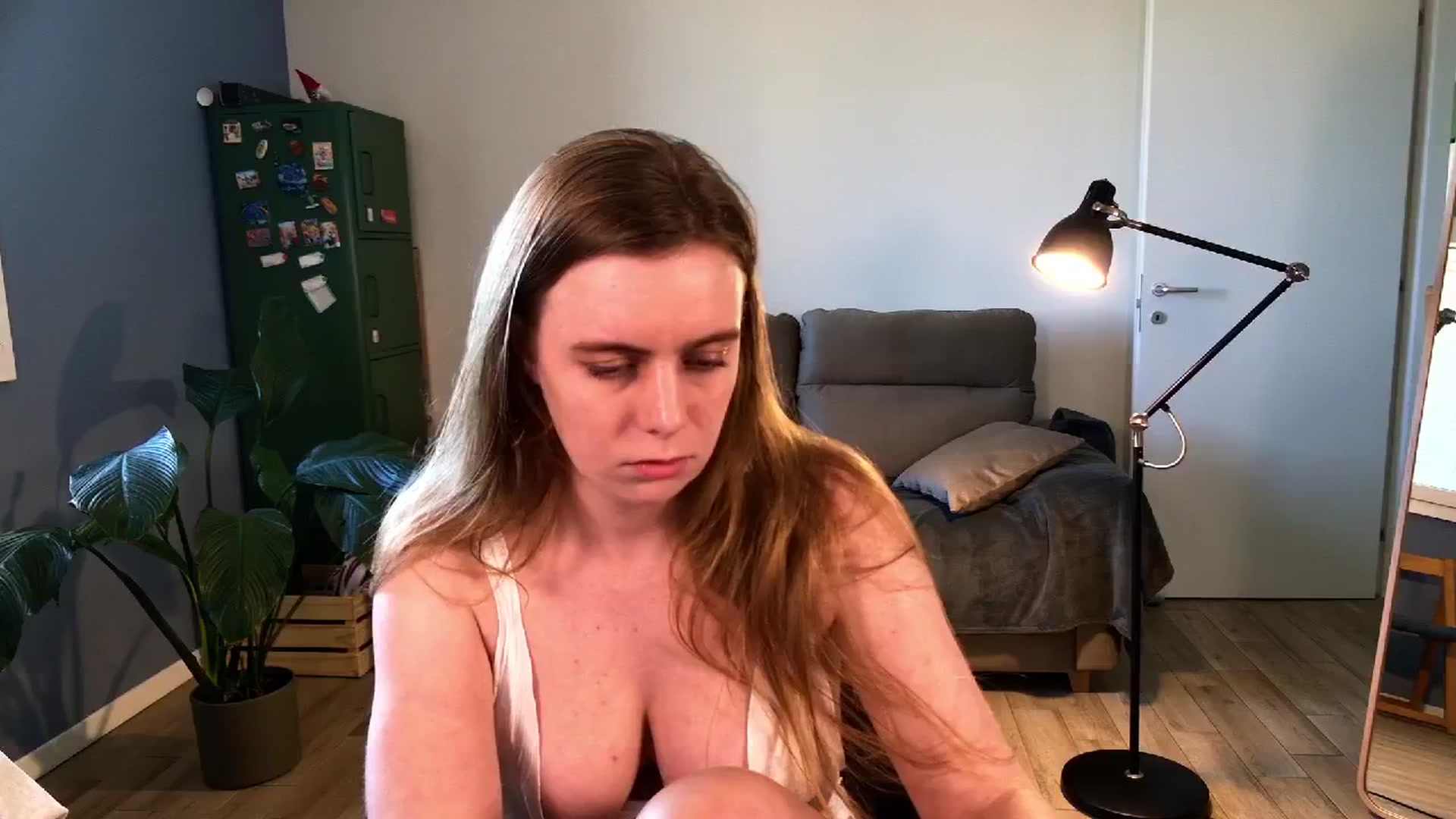 Gallery image thumbnail from Personage's myfreecams stream on, 02/15/2026, 15:10 image 10 of 20