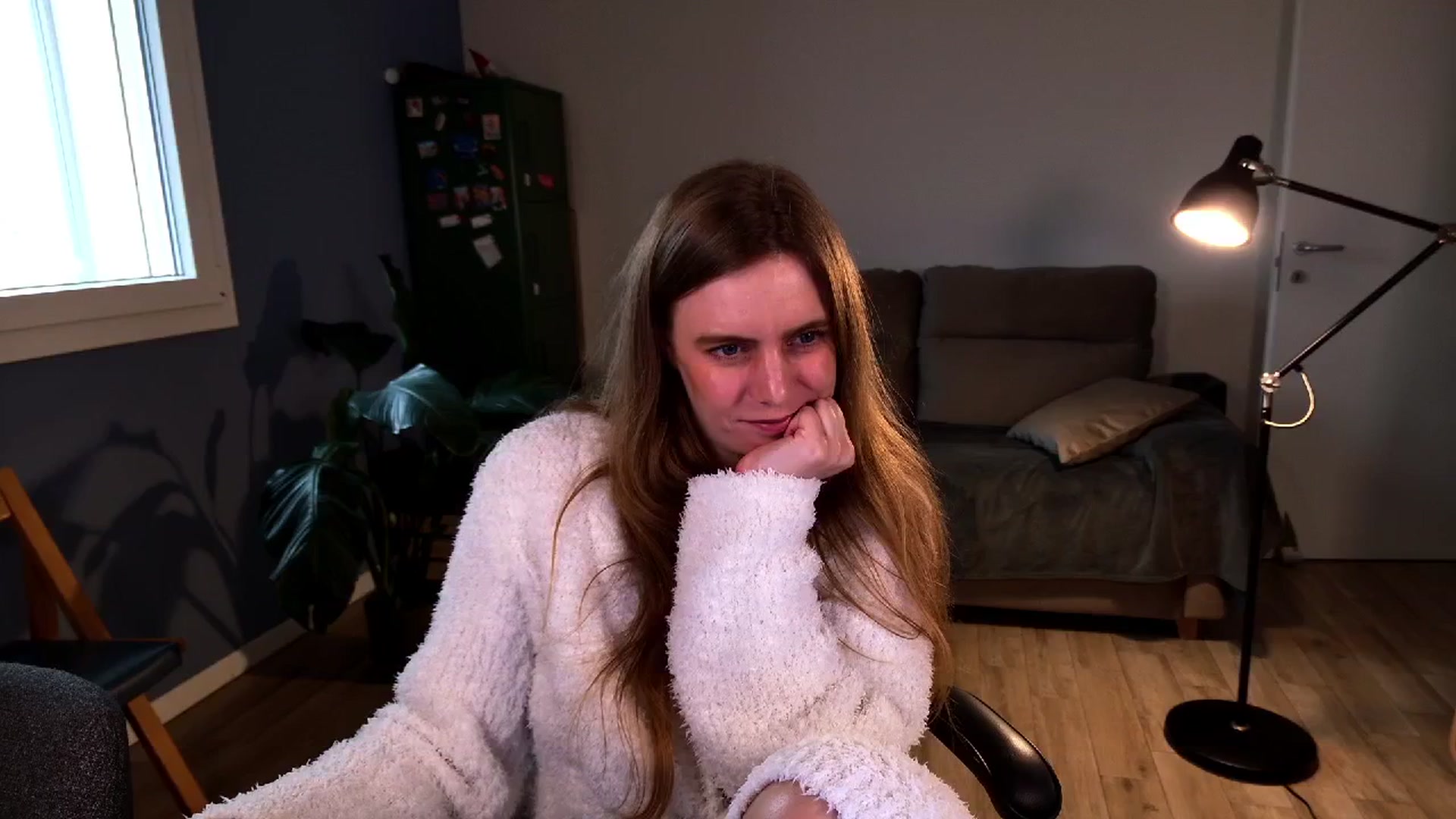 Gallery image thumbnail from Personage's myfreecams stream on, 02/18/2026, 16:16 image 15 of 20