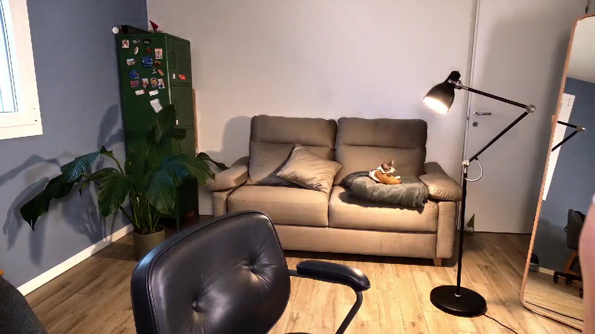 Gallery image thumbnail from Personage's myfreecams stream on, 02/27/2026, 16:40 image 2 of 20