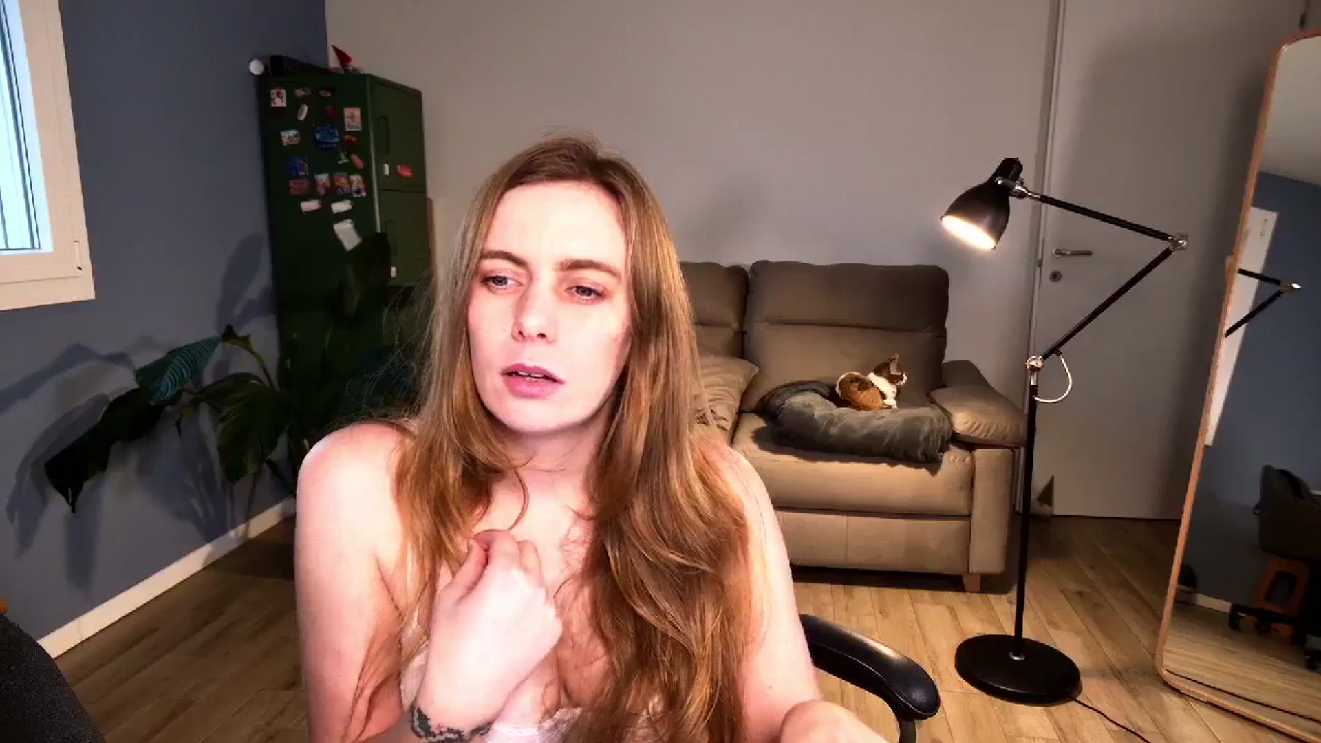 Gallery image thumbnail from Personage's myfreecams stream on, 02/27/2026, 16:40 image 5 of 20