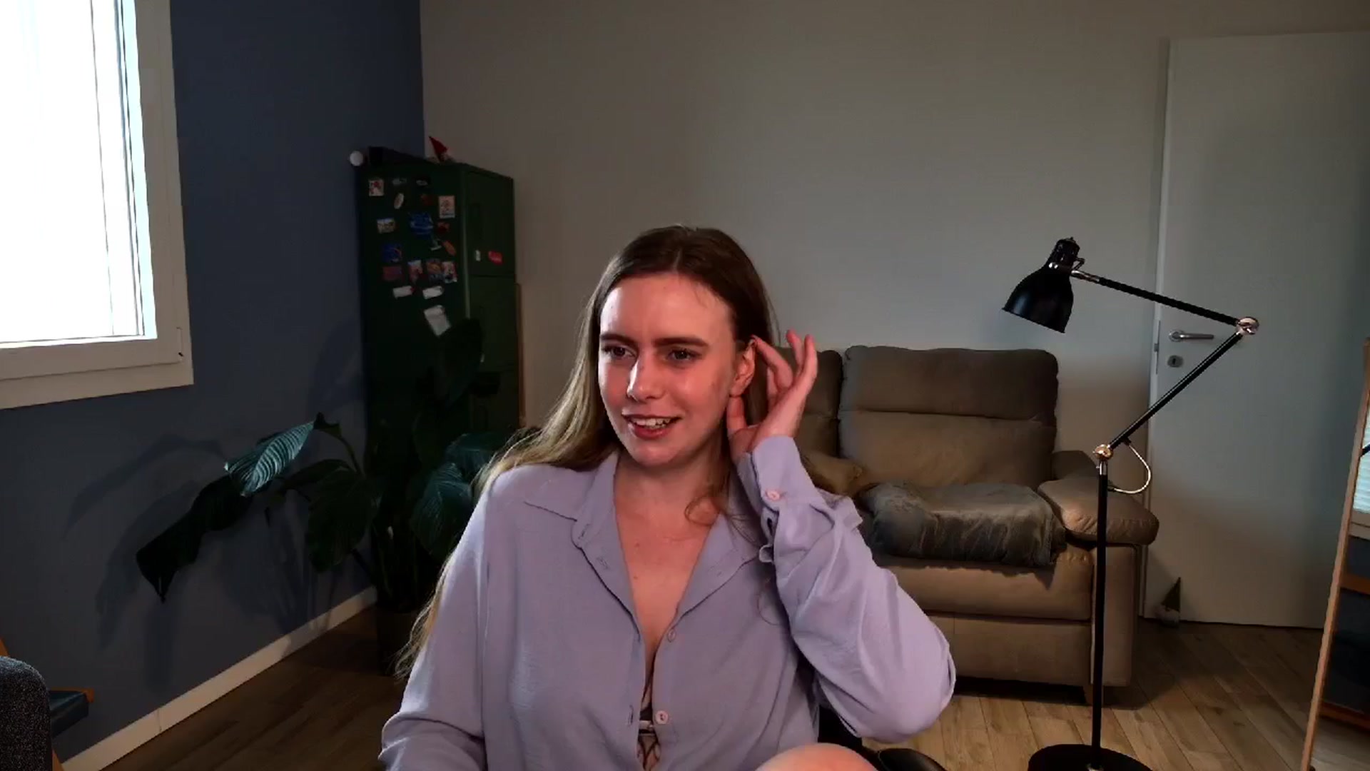 Gallery image thumbnail from Personage's myfreecams stream on, 03/01/2026, 16:35 image 9 of 20