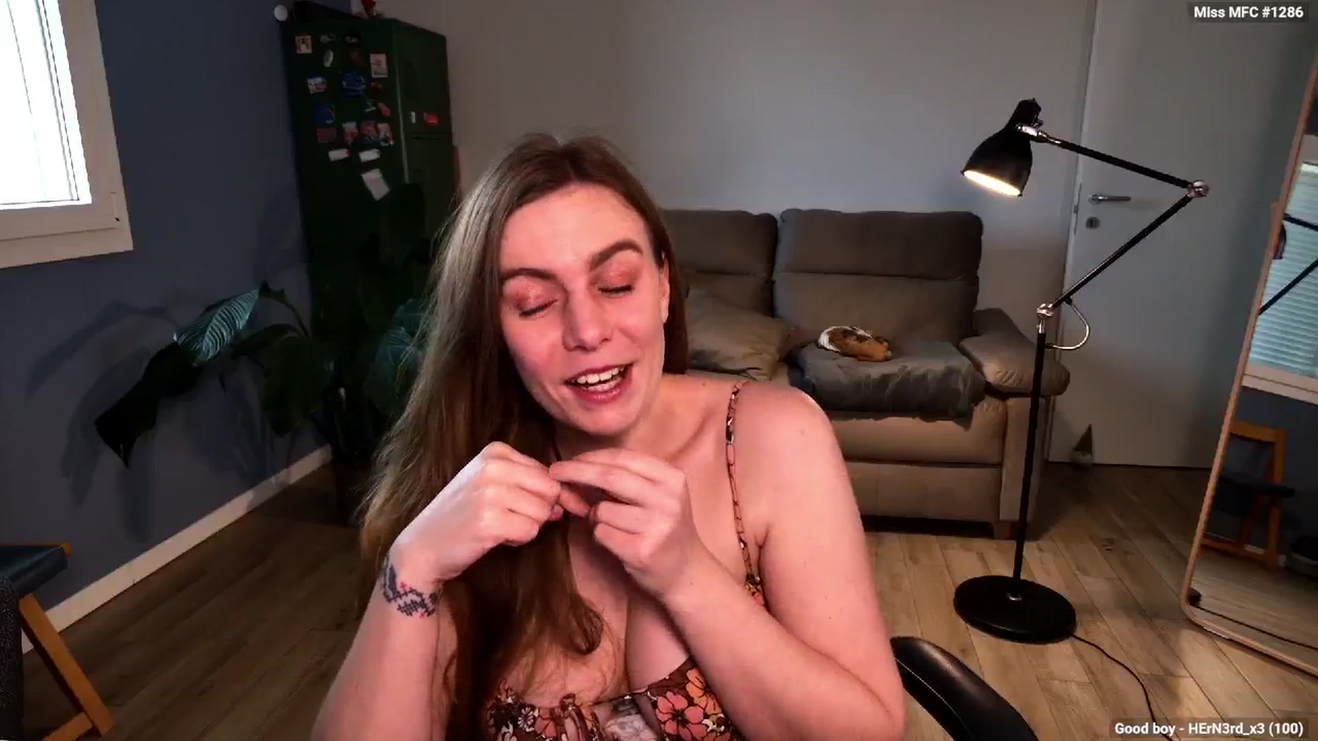 Gallery image thumbnail from Personage's myfreecams stream on, 03/03/2026, 15:27 image 18 of 20