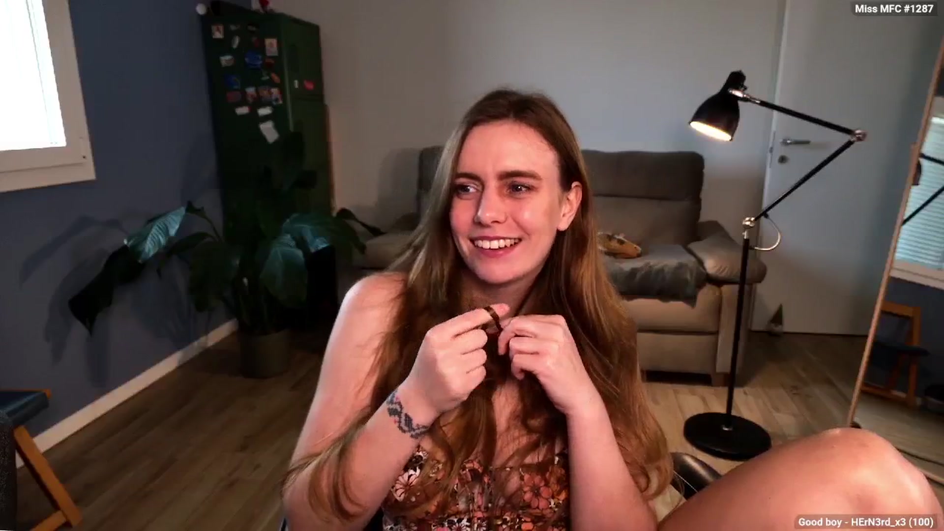 Gallery image thumbnail from Personage's myfreecams stream on, 03/03/2026, 15:27 image 16 of 20