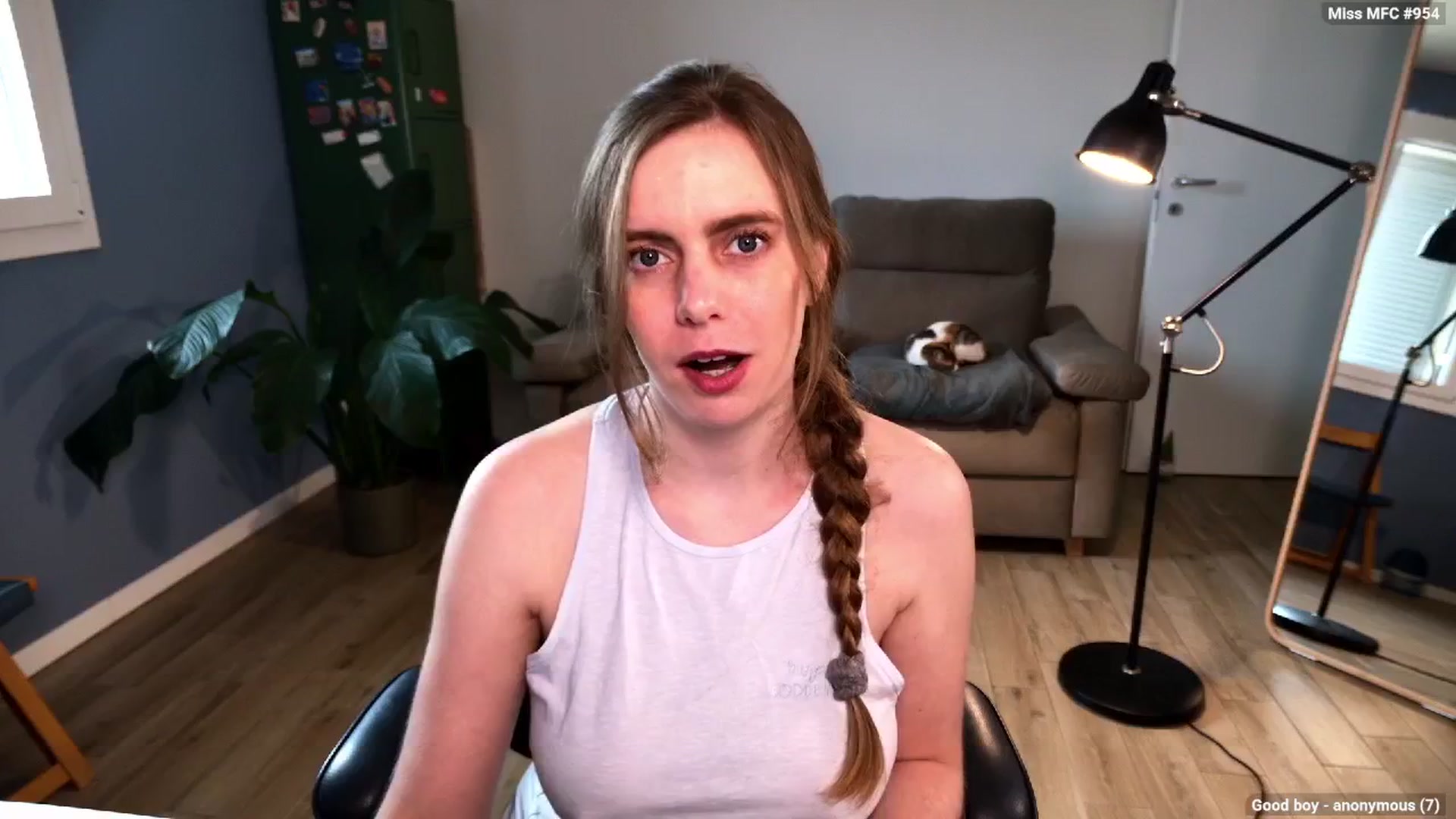 Gallery image thumbnail from Personage's myfreecams stream on, 03/04/2026, 16:37 image 3 of 20