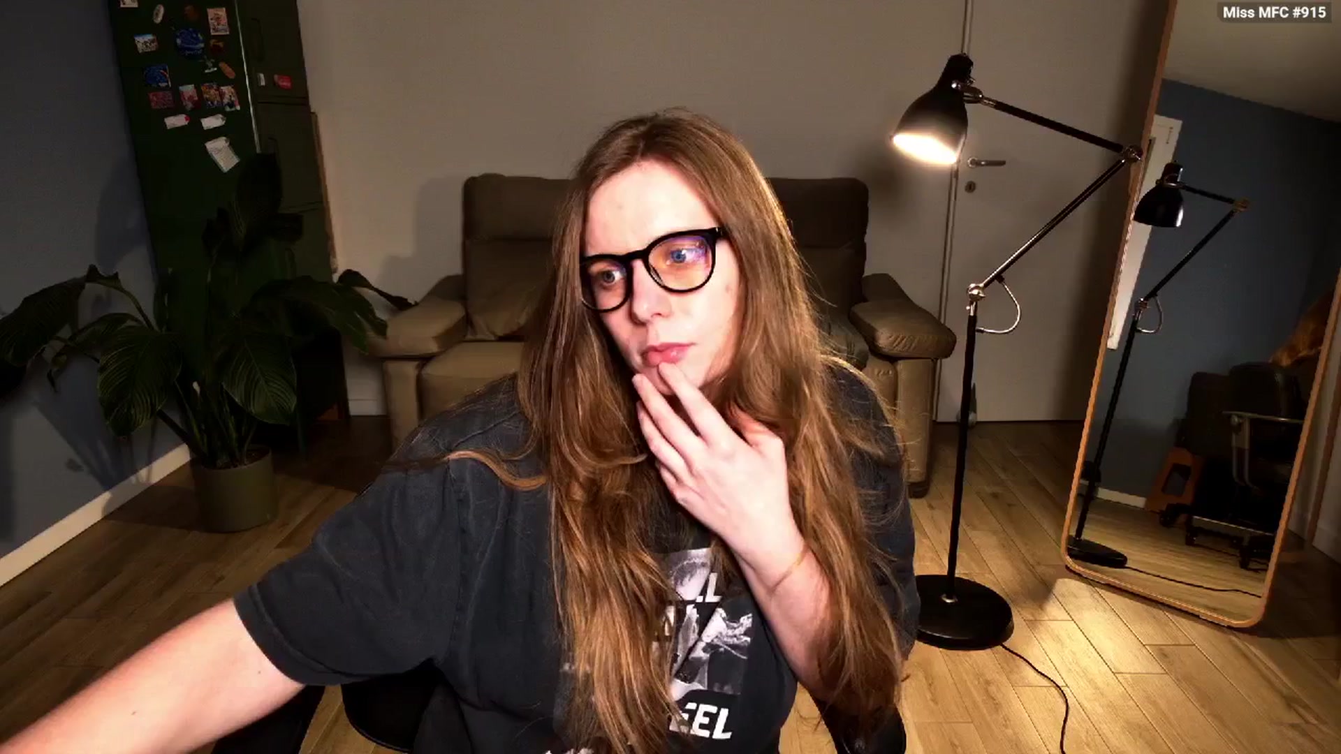 Gallery image thumbnail from Personage's myfreecams stream on, 03/04/2026, 22:22 image 19 of 20