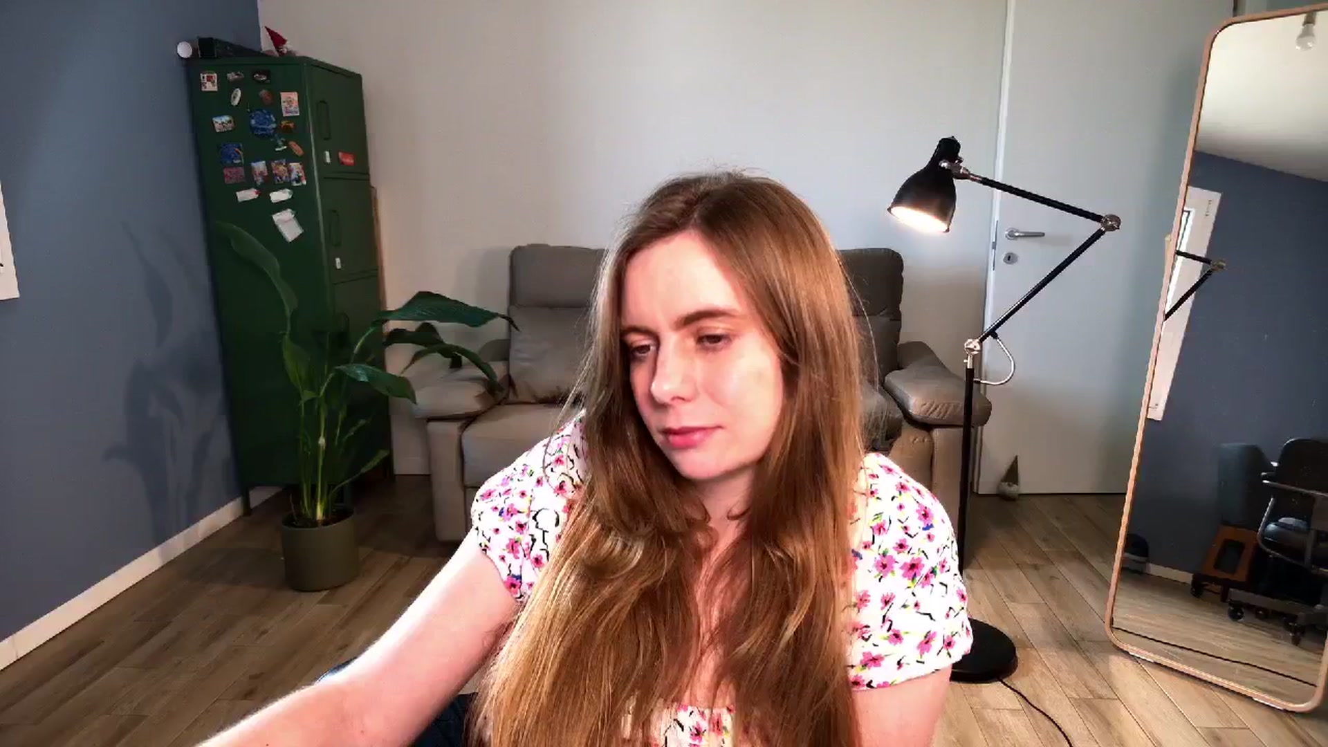 Gallery image thumbnail from Personage's myfreecams stream on, 03/06/2026, 16:02 image 14 of 20