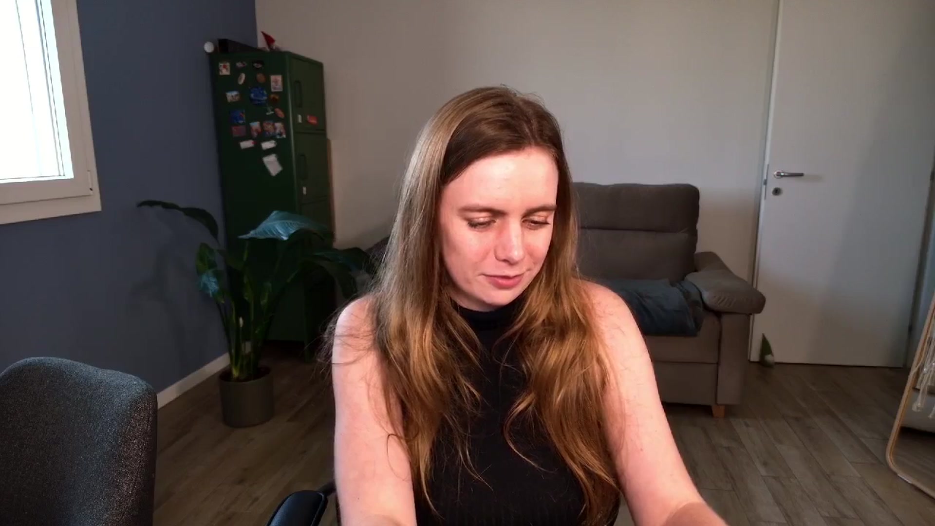 Gallery image thumbnail from Personage's myfreecams stream on, 03/15/2026, 17:49 image 11 of 20
