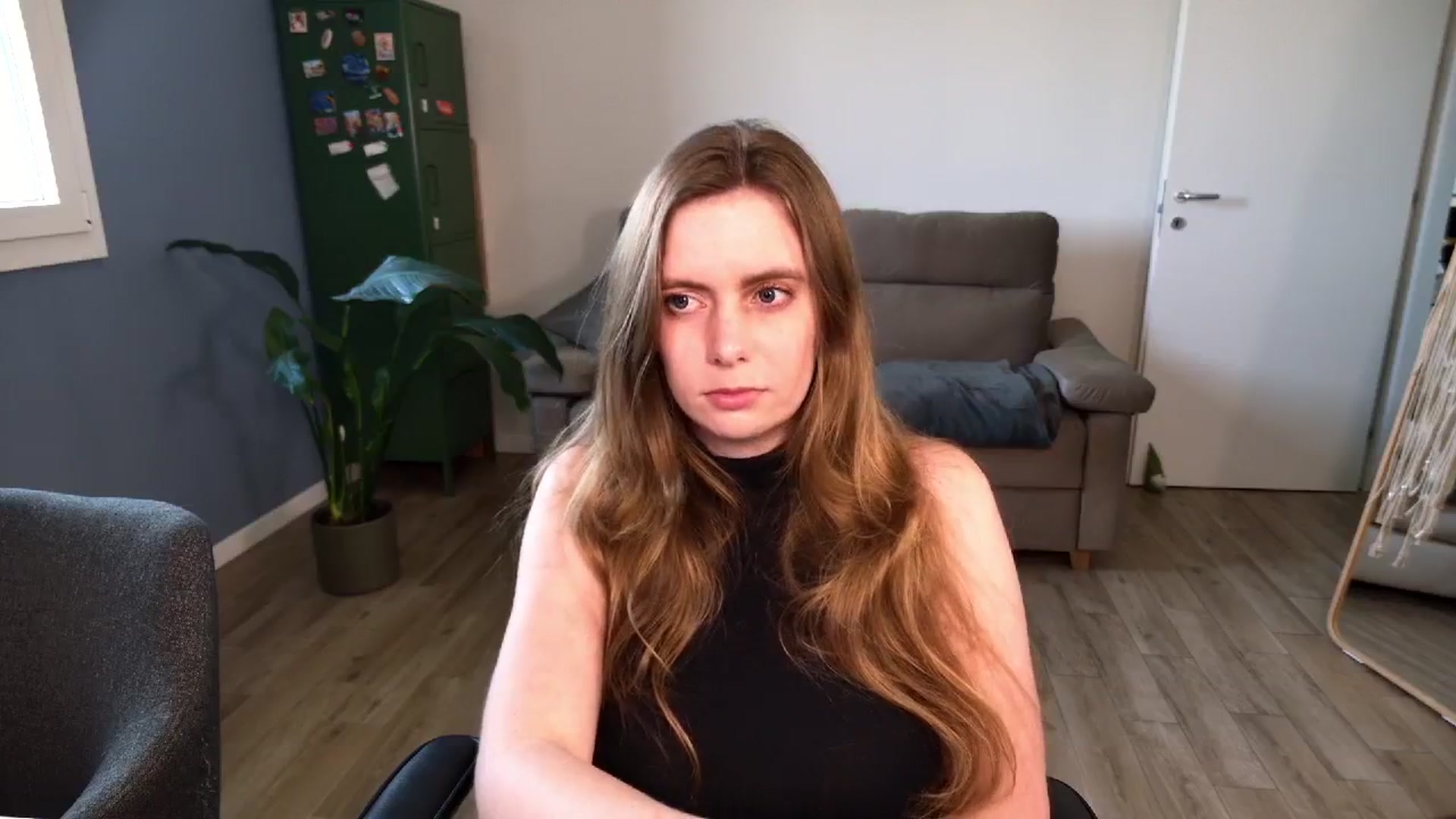 Gallery image thumbnail from Personage's myfreecams stream on, 03/15/2026, 17:49 image 3 of 20
