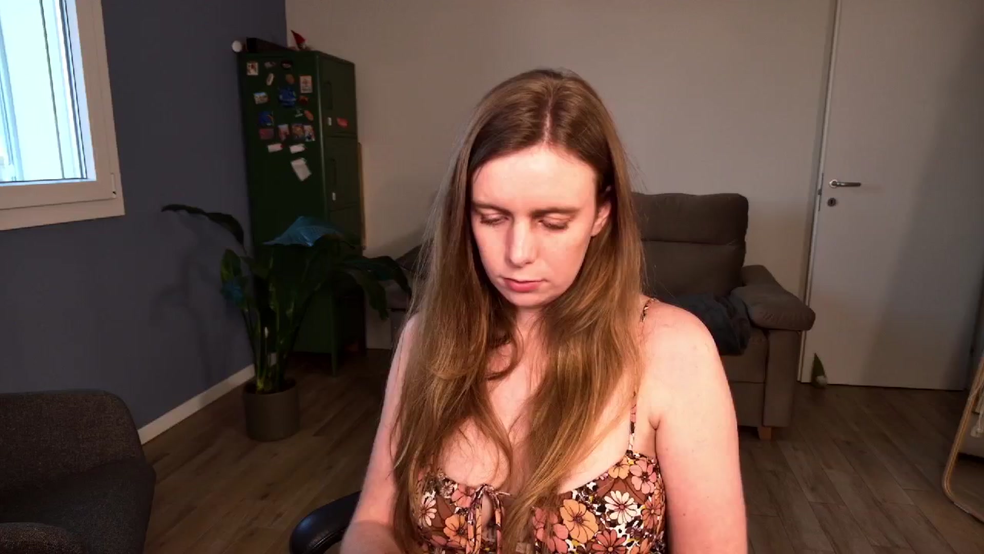 Gallery image thumbnail from Personage's myfreecams stream on, 03/16/2026, 17:08 image 16 of 20