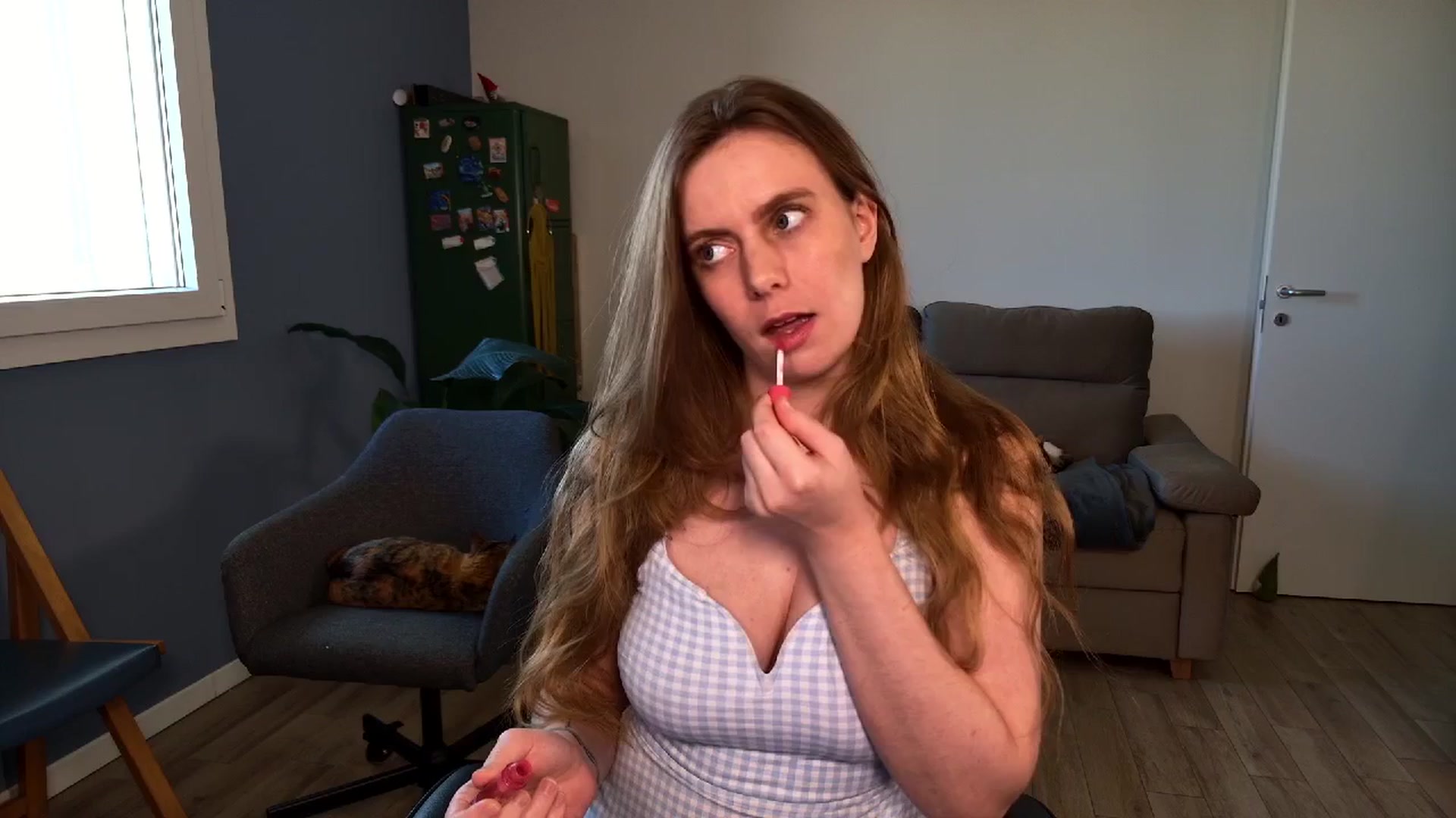 Gallery image thumbnail from Personage's myfreecams stream on, 03/17/2026, 17:03 image 8 of 20