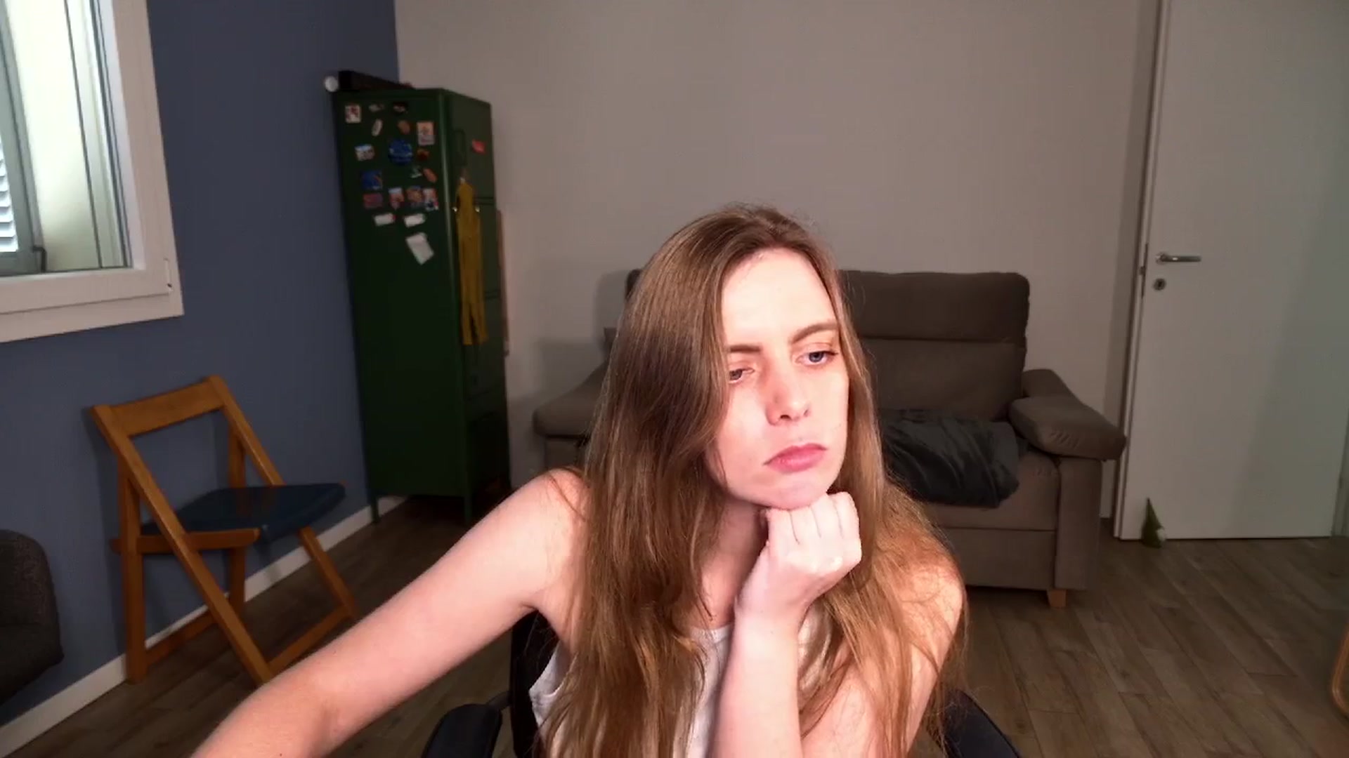 Gallery image thumbnail from Personage's myfreecams stream on, 03/27/2026, 14:14 image 4 of 20