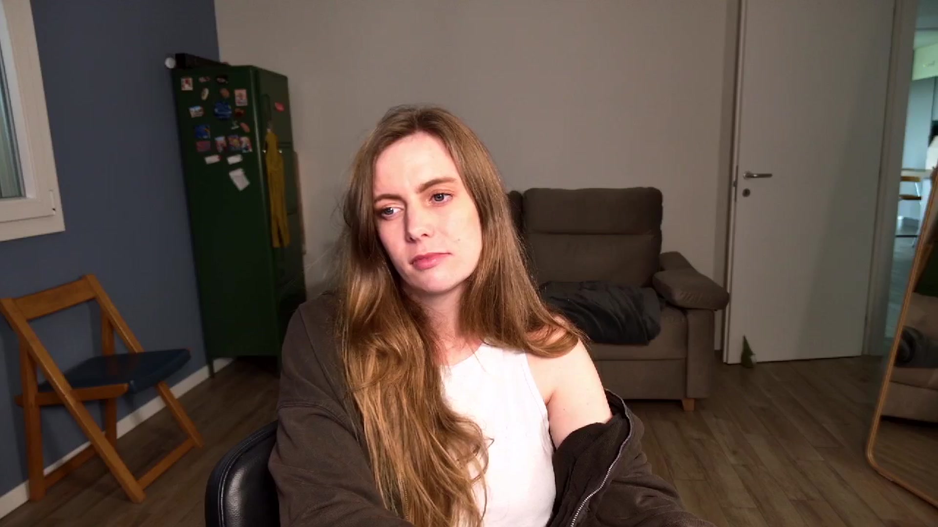 Gallery image thumbnail from Personage's myfreecams stream on, 03/27/2026, 16:16 image 19 of 20