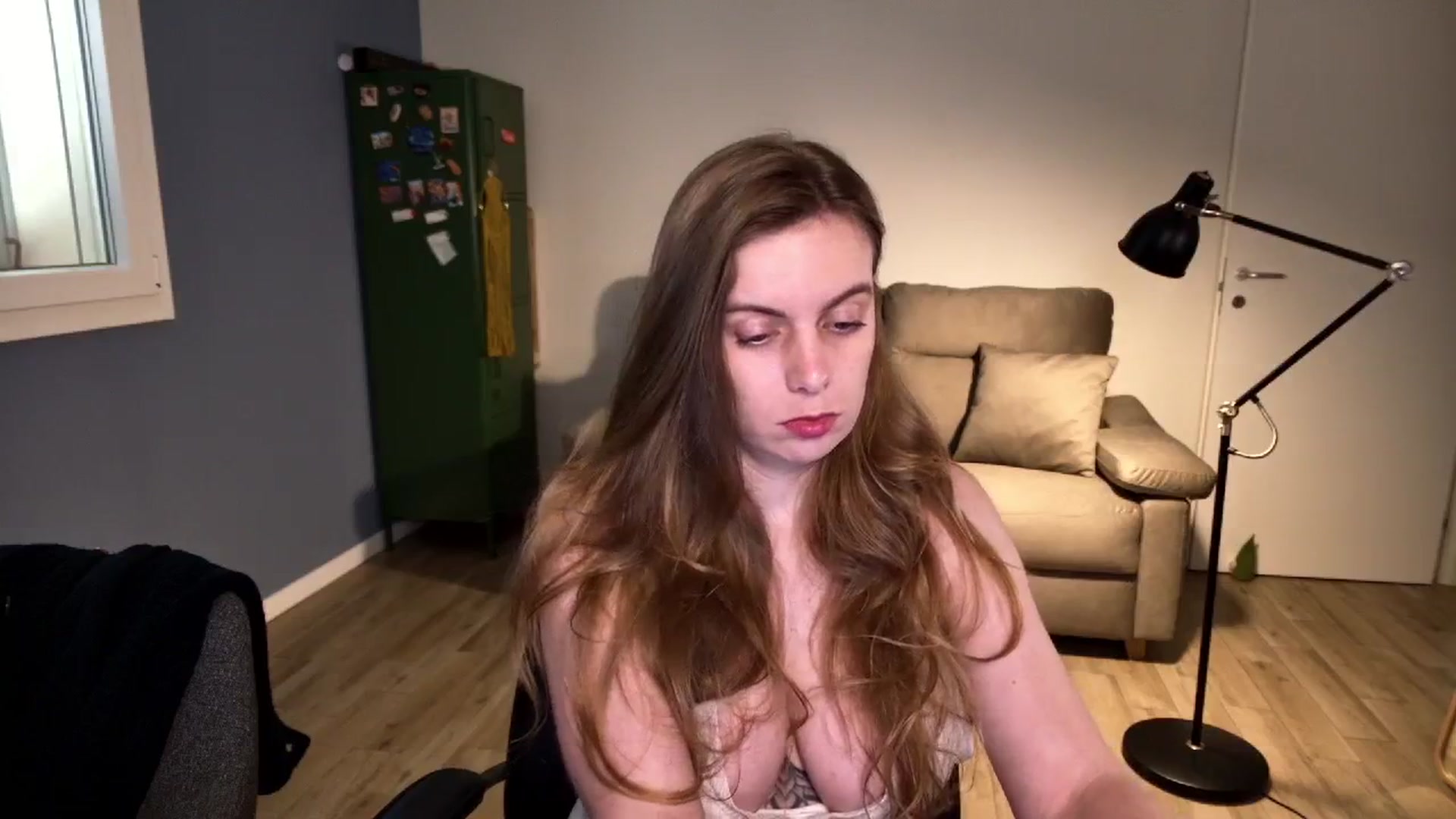 Gallery image thumbnail from Personage's myfreecams stream on, 04/02/2026, 13:06 image 14 of 20