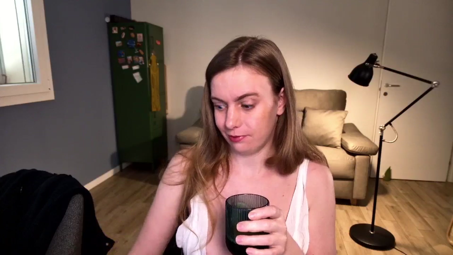 Gallery image thumbnail from Personage's myfreecams stream on, 04/02/2026, 13:06 image 3 of 20