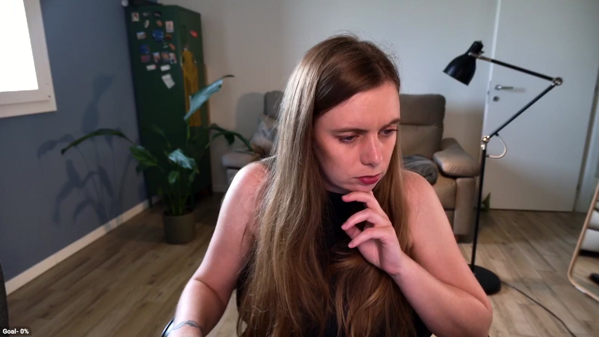 Gallery image thumbnail from Personage's myfreecams stream on, 04/10/2026, 13:31 image 2 of 20