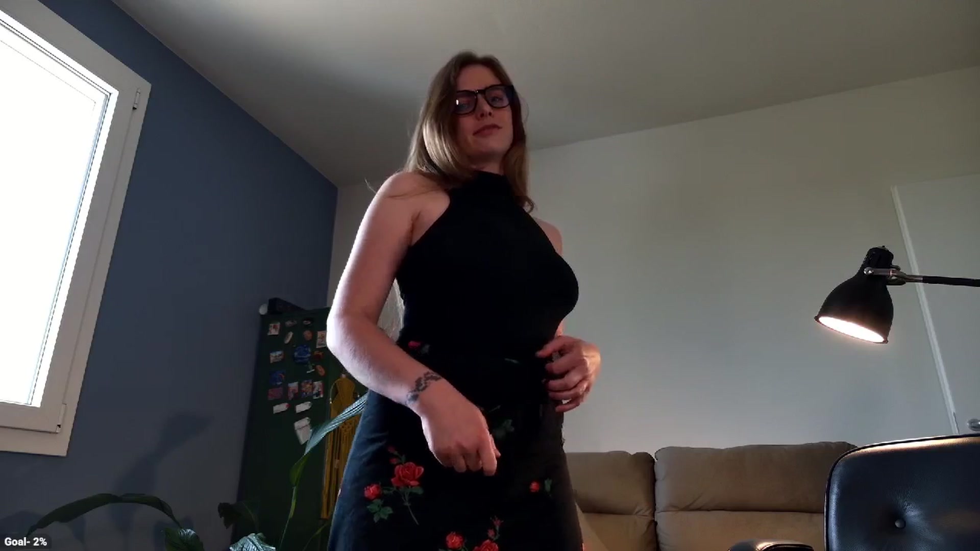 Gallery image thumbnail from Personage's myfreecams stream on, 04/10/2026, 15:58 image 11 of 20